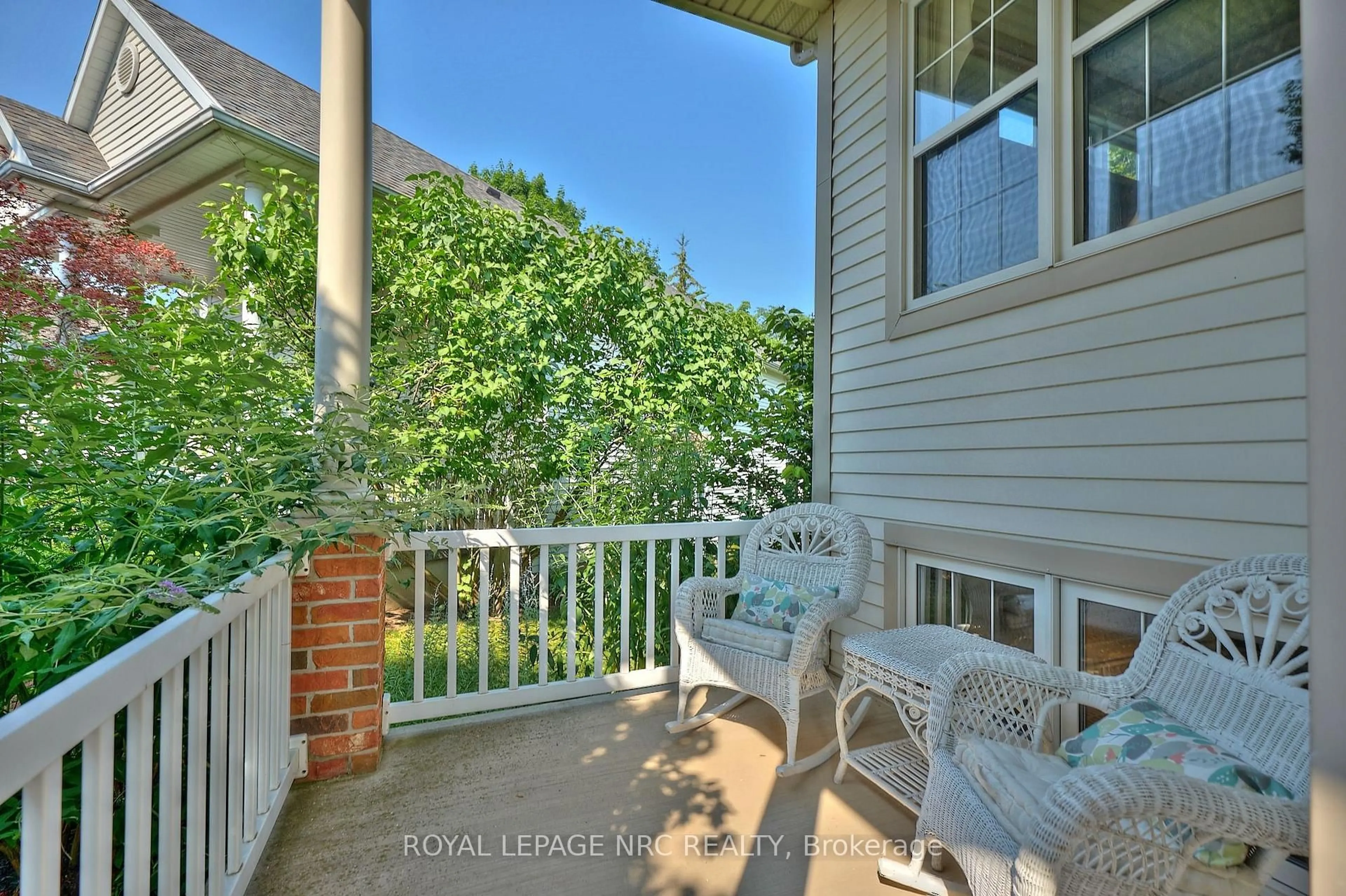Patio, water/lake/river/ocean view for 3393 Stanton Crt, Lincoln Ontario L0R 2E0