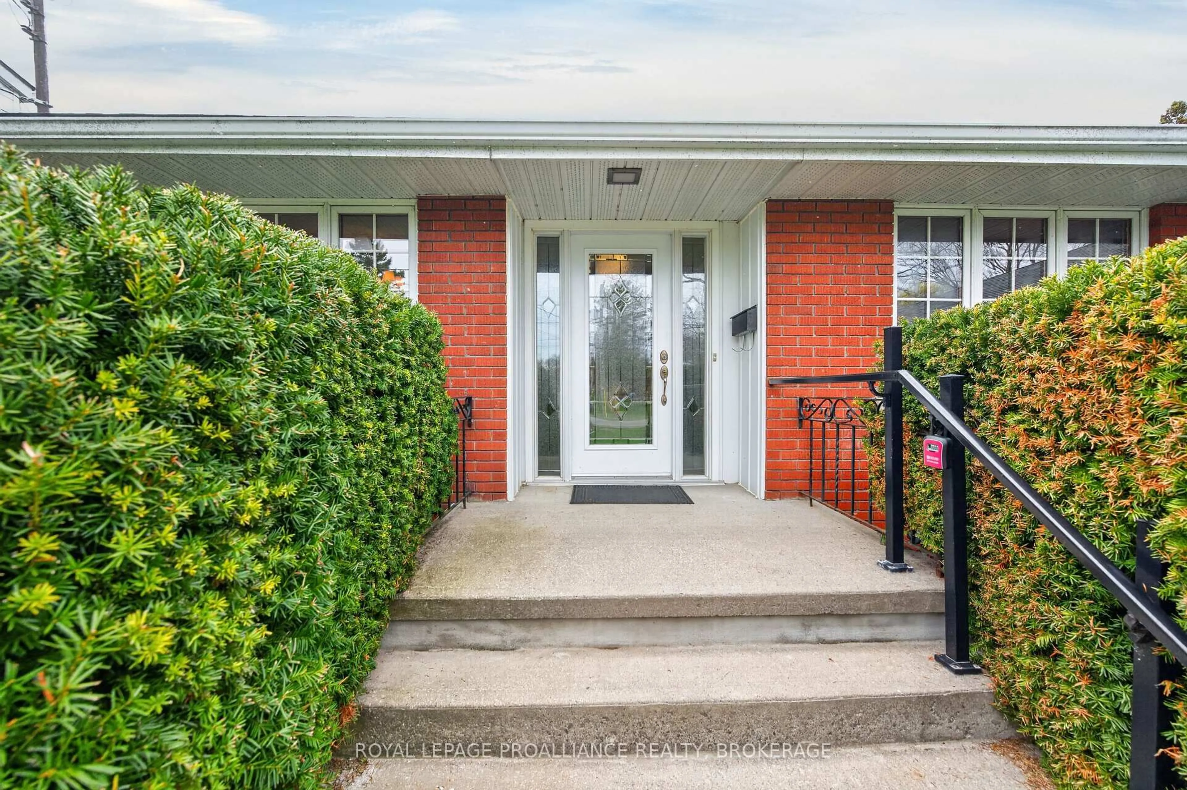 Unknown for 31 Jorene Dr, Kingston Ontario K7M 3X5