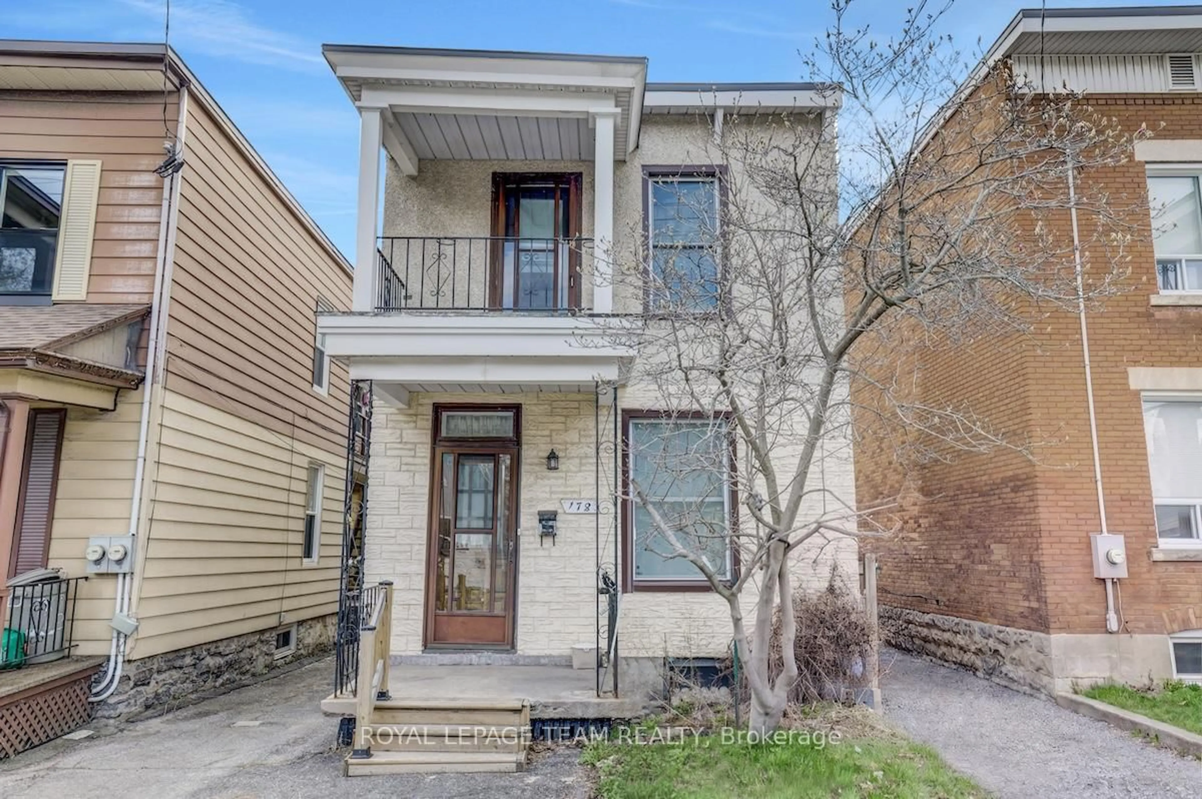 Home with brick exterior material, street for 178 Rochester St, Ottawa Ontario K1R 7M6