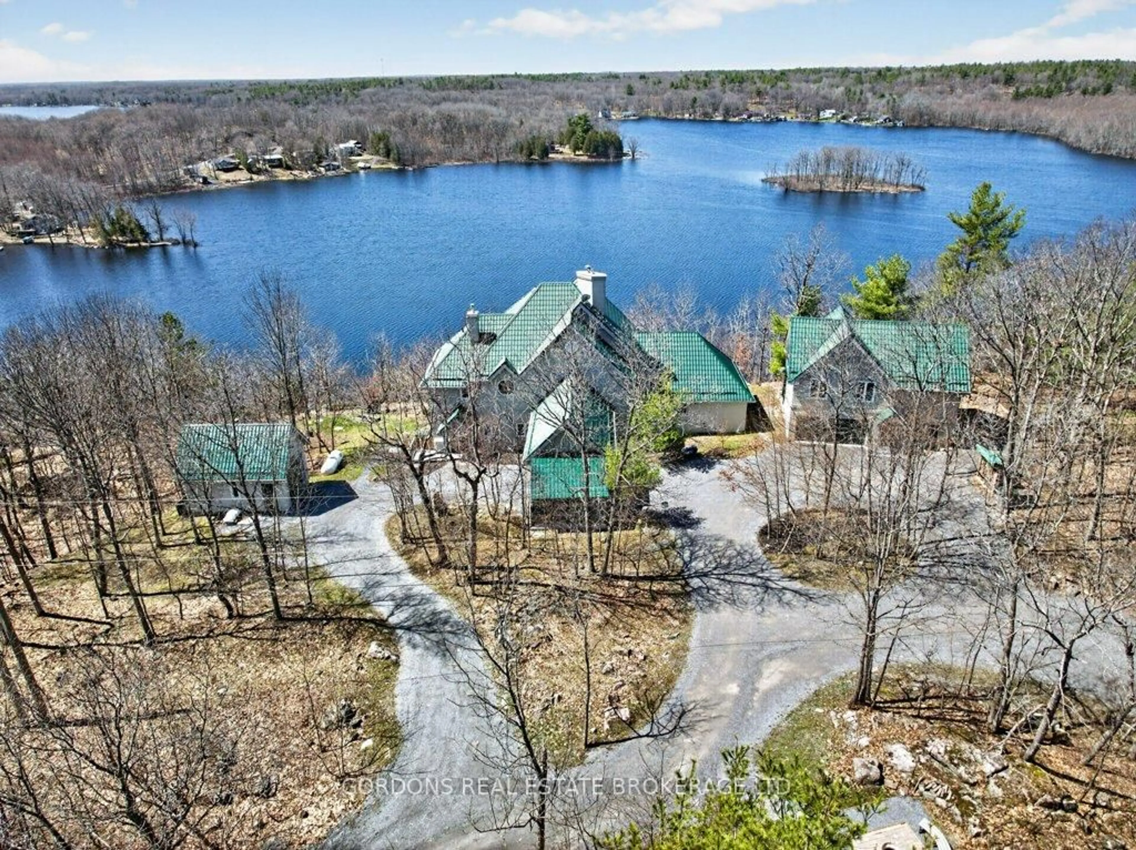 A pic from outside/outdoor area/front of a property/back of a property/a pic from drone, water/lake/river/ocean view for 101 Hinchinbrooke Rd, Verona Ontario K0H 2W0