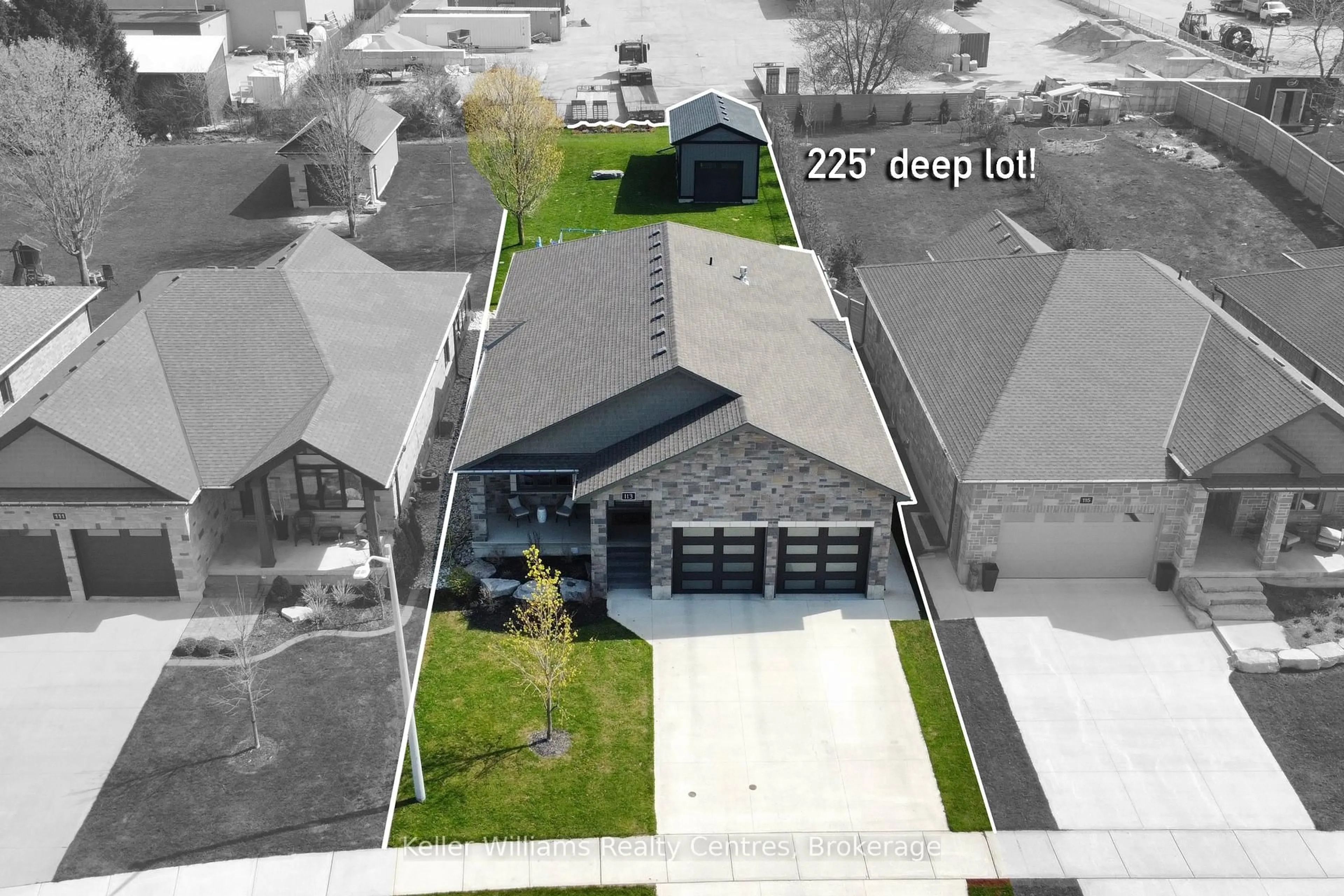 A pic from outside/outdoor area/front of a property/back of a property/a pic from drone, street for 113 Fourth St, Brockton Ontario N0G 2V0