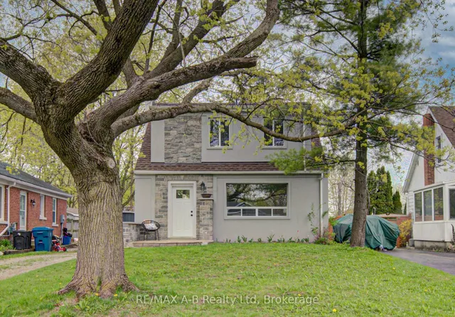 34 Somerset St, Stratford 2