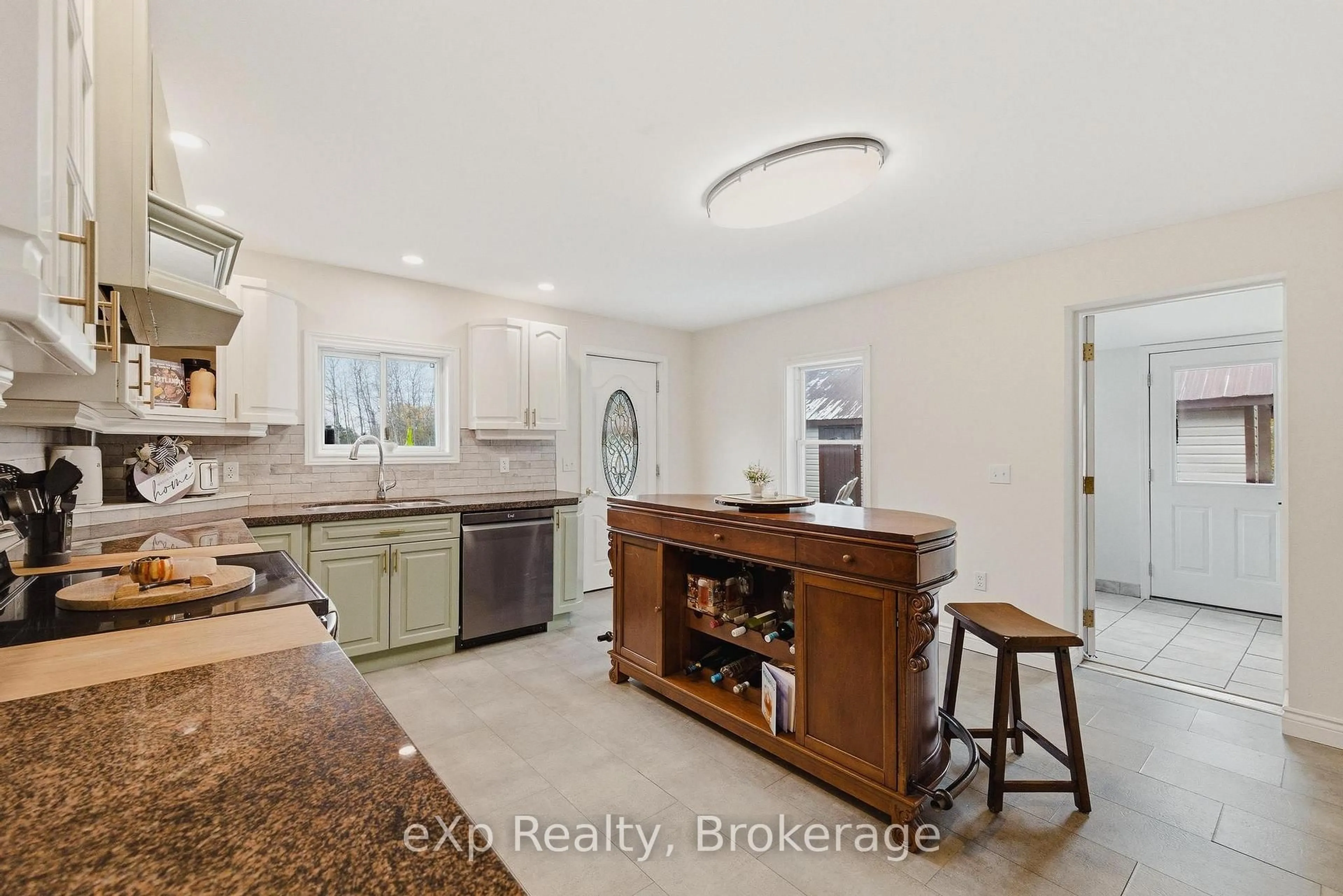 Open concept kitchen, ceramic/tile floor for 668 Garafraxa St, West Grey Ontario N0G 1R0