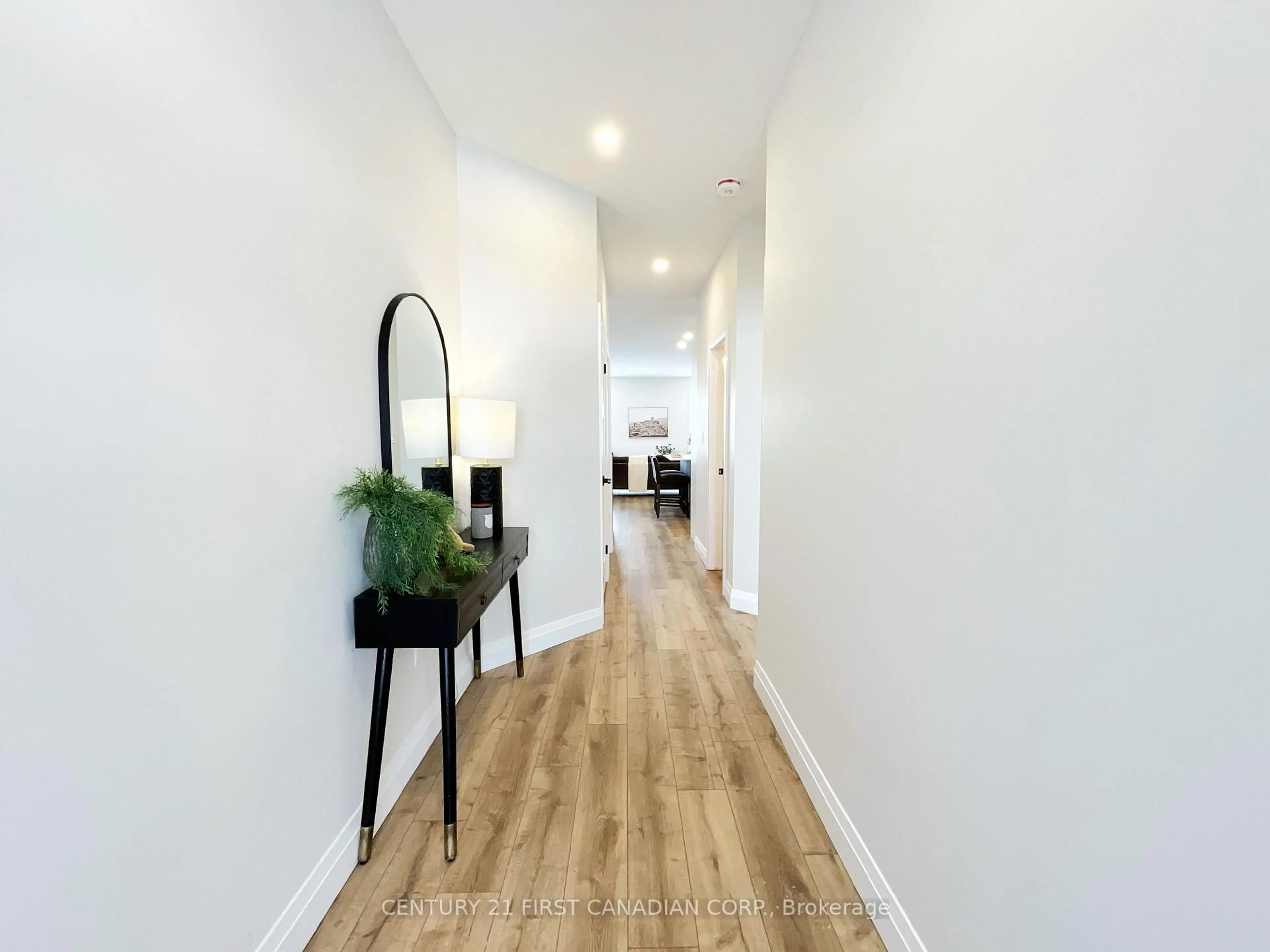 Indoor entryway for 7 POSTMA Cres, North Middlesex Ontario N0M 1A0