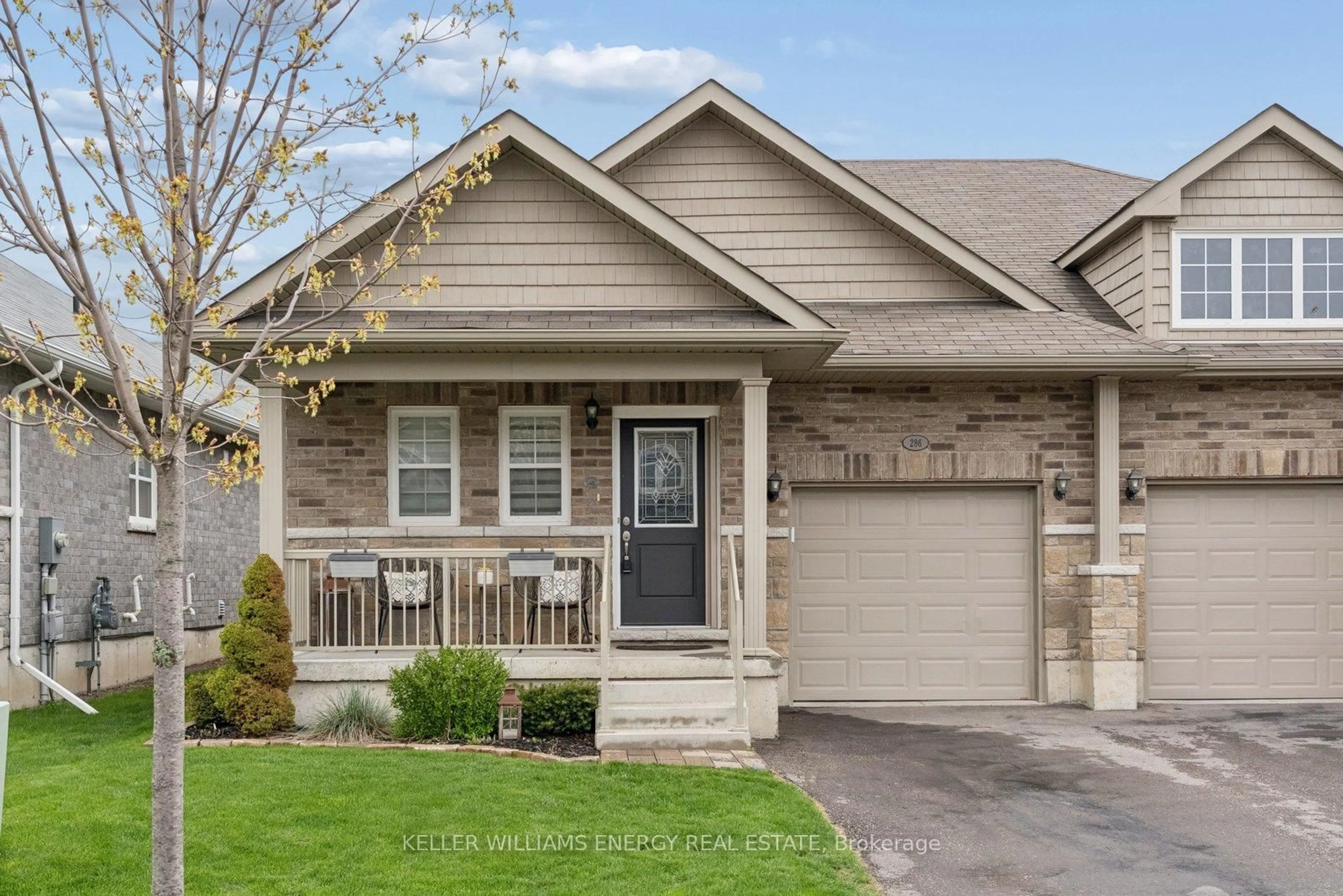 Home with vinyl exterior material, street for 286 Morgan St, Cobourg Ontario K9A 0L4