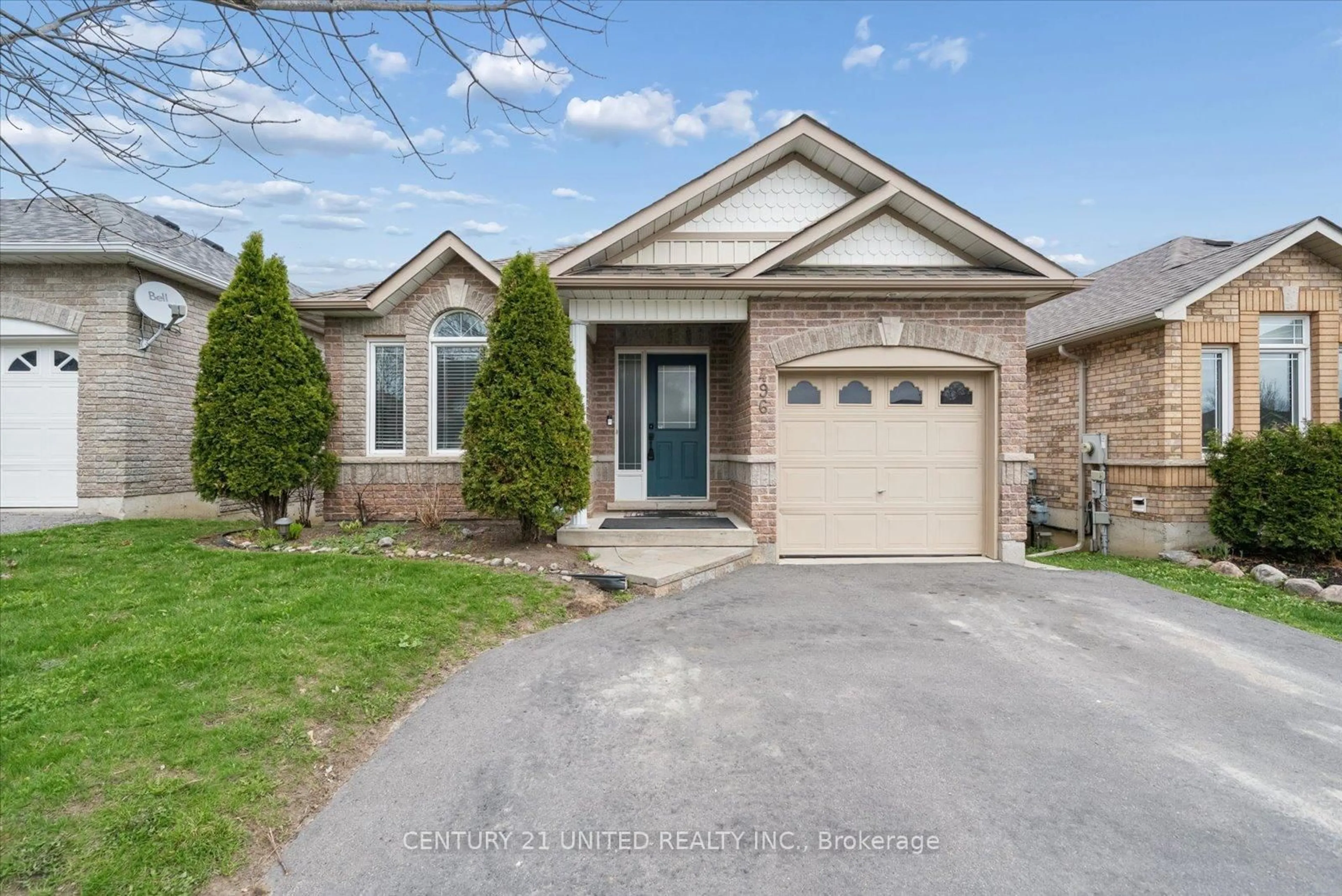 Home with brick exterior material, street for 496 Settlers Rdge, Peterborough Ontario K9L 2A6