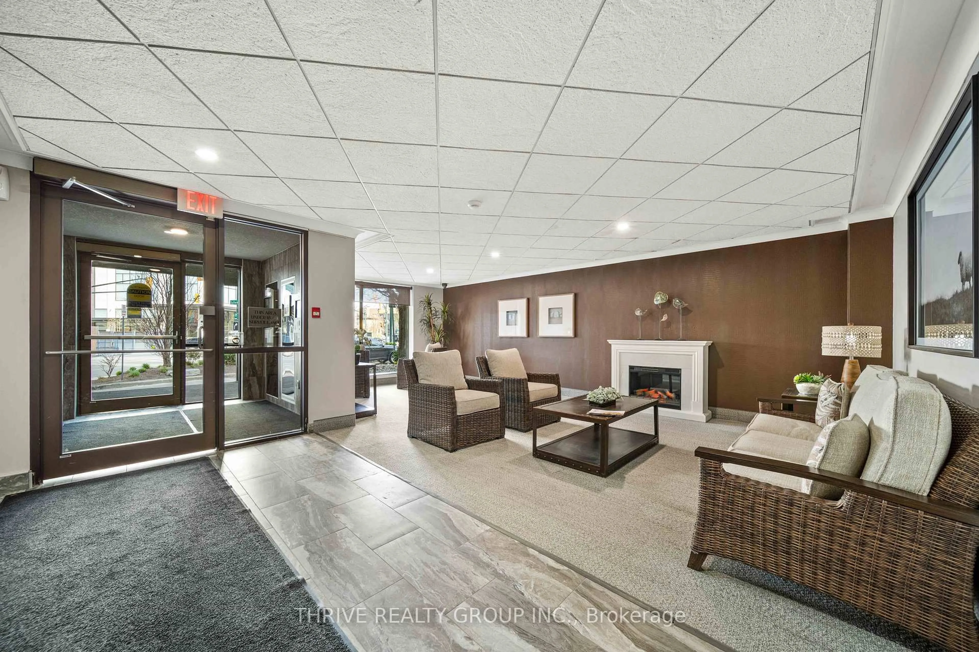 Lobby for 500 Talbot St #802, London East Ontario N6A 2S3