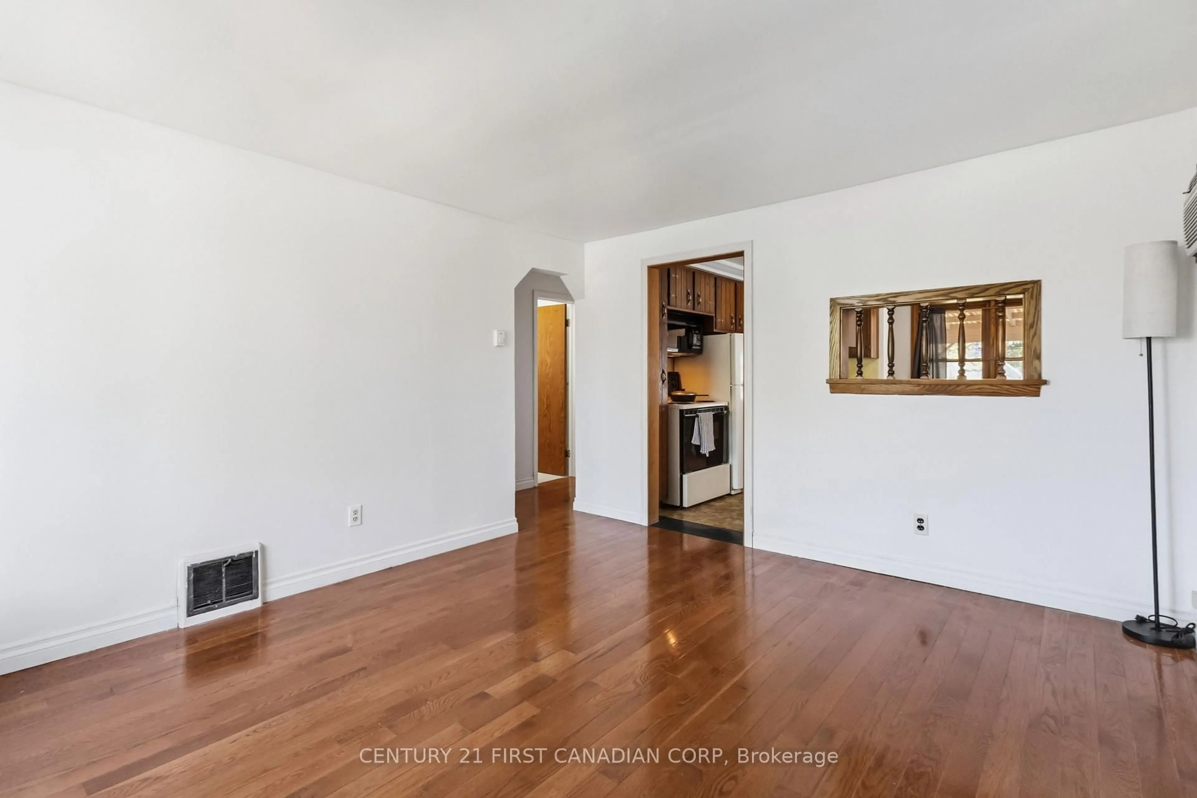 A pic of a room for 76 Mcnay St, London East Ontario N5Y 1K7