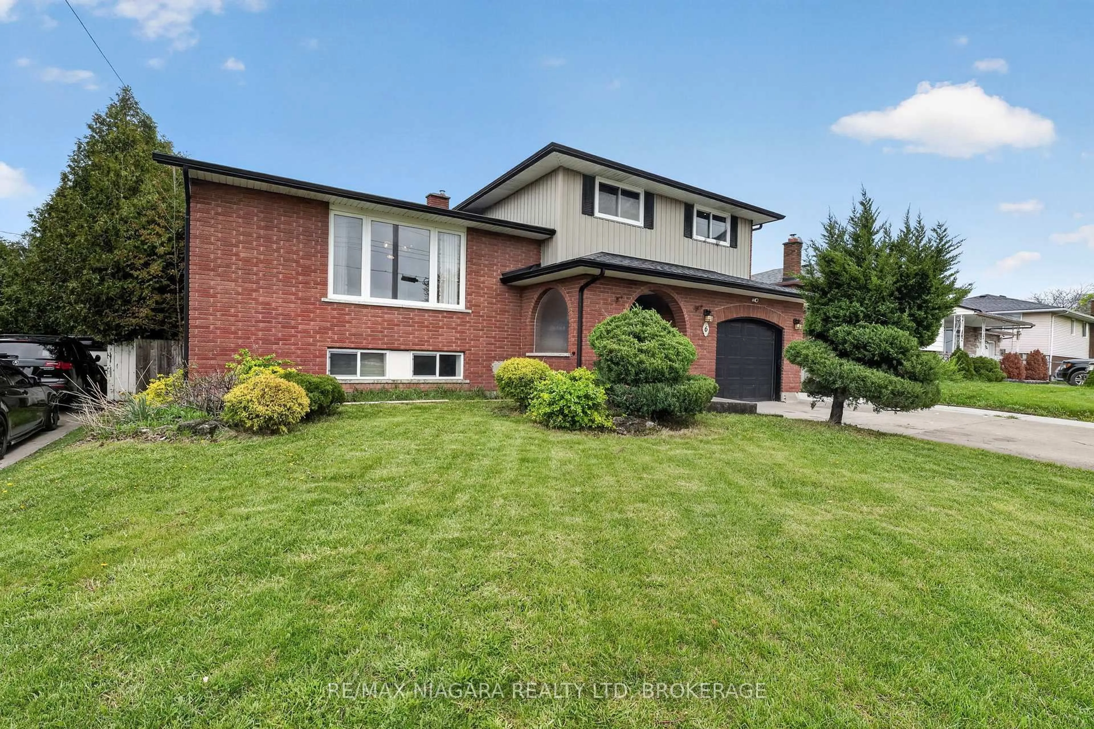Home with brick exterior material, street for 6 Collier Rd, Thorold Ontario L2V 2W9