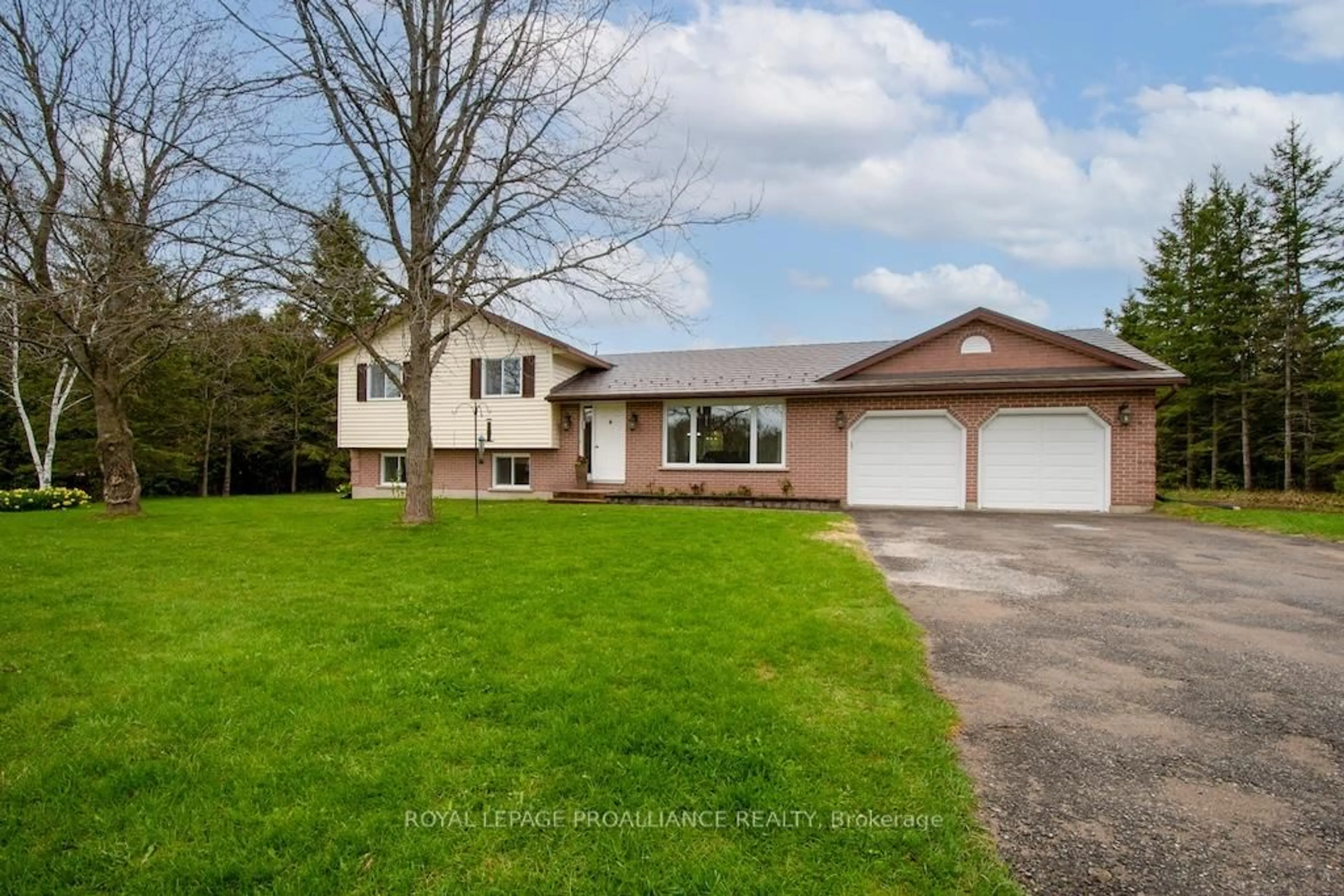 Unknown for 1989 Darling Cres, Cavan Monaghan Ontario L0A 1C0
