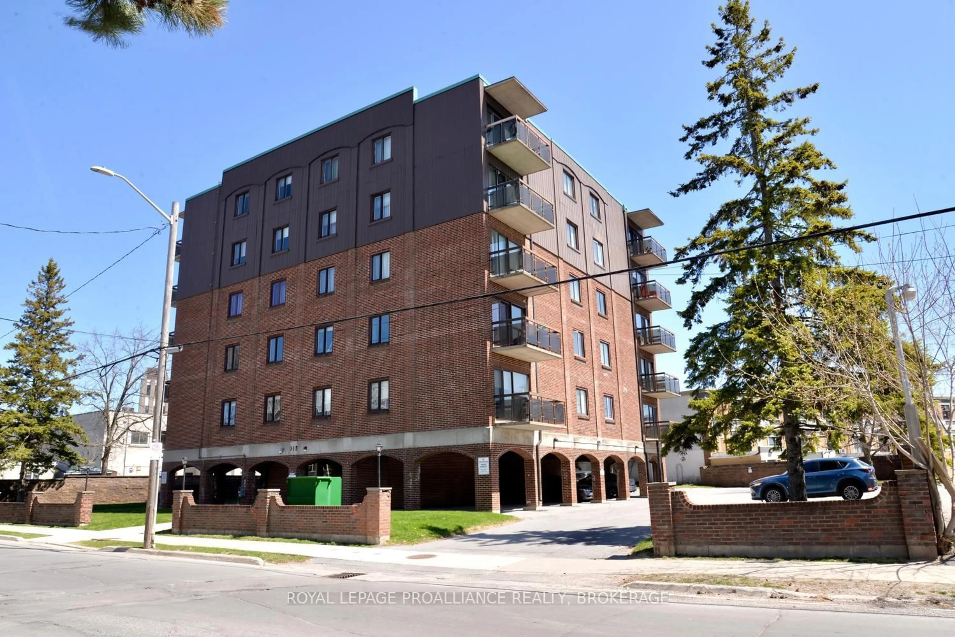 Unknown for 315 Regent St #203, Kingston Ontario K7L 4K7