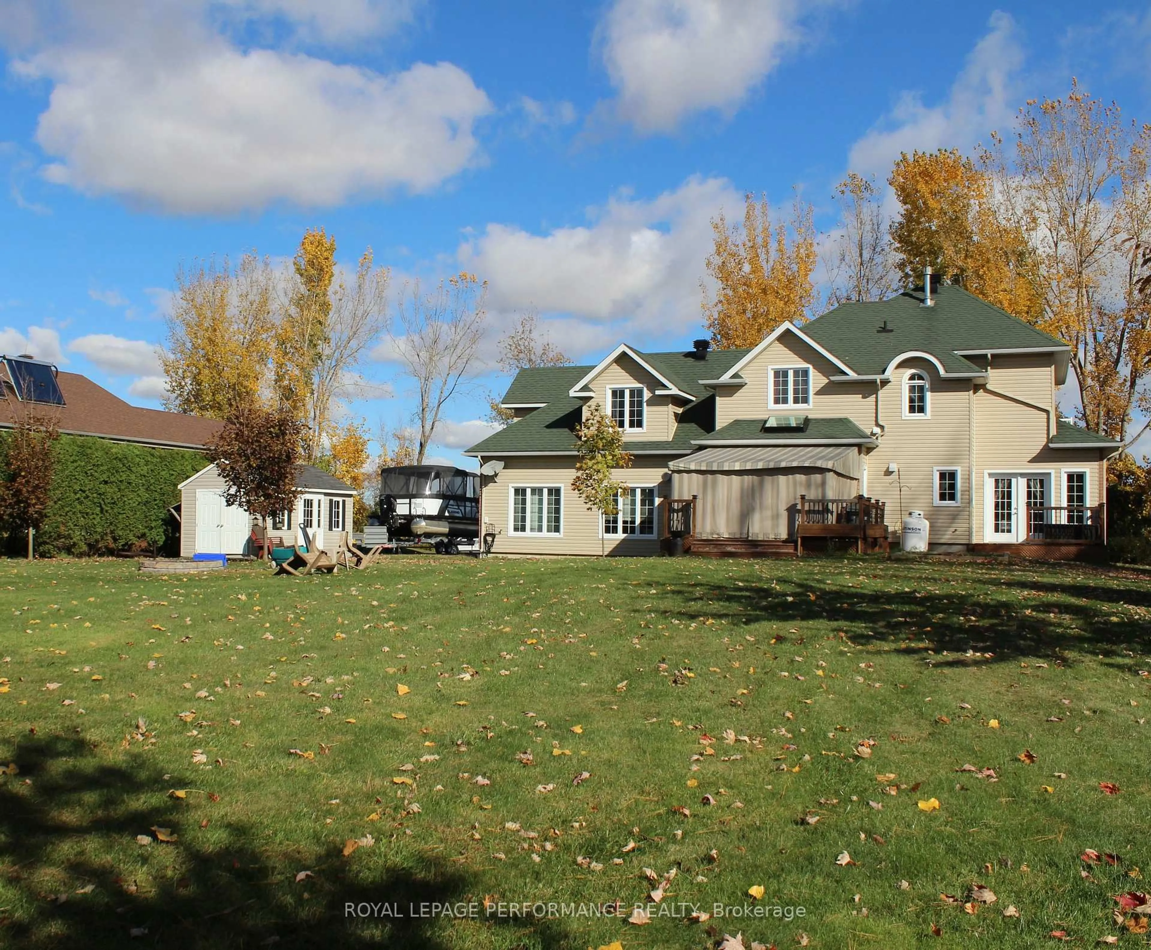 A pic from outside/outdoor area/front of a property/back of a property/a pic from drone, unknown for 6218 Shannon Lane, South Glengarry Ontario K0C 1E0