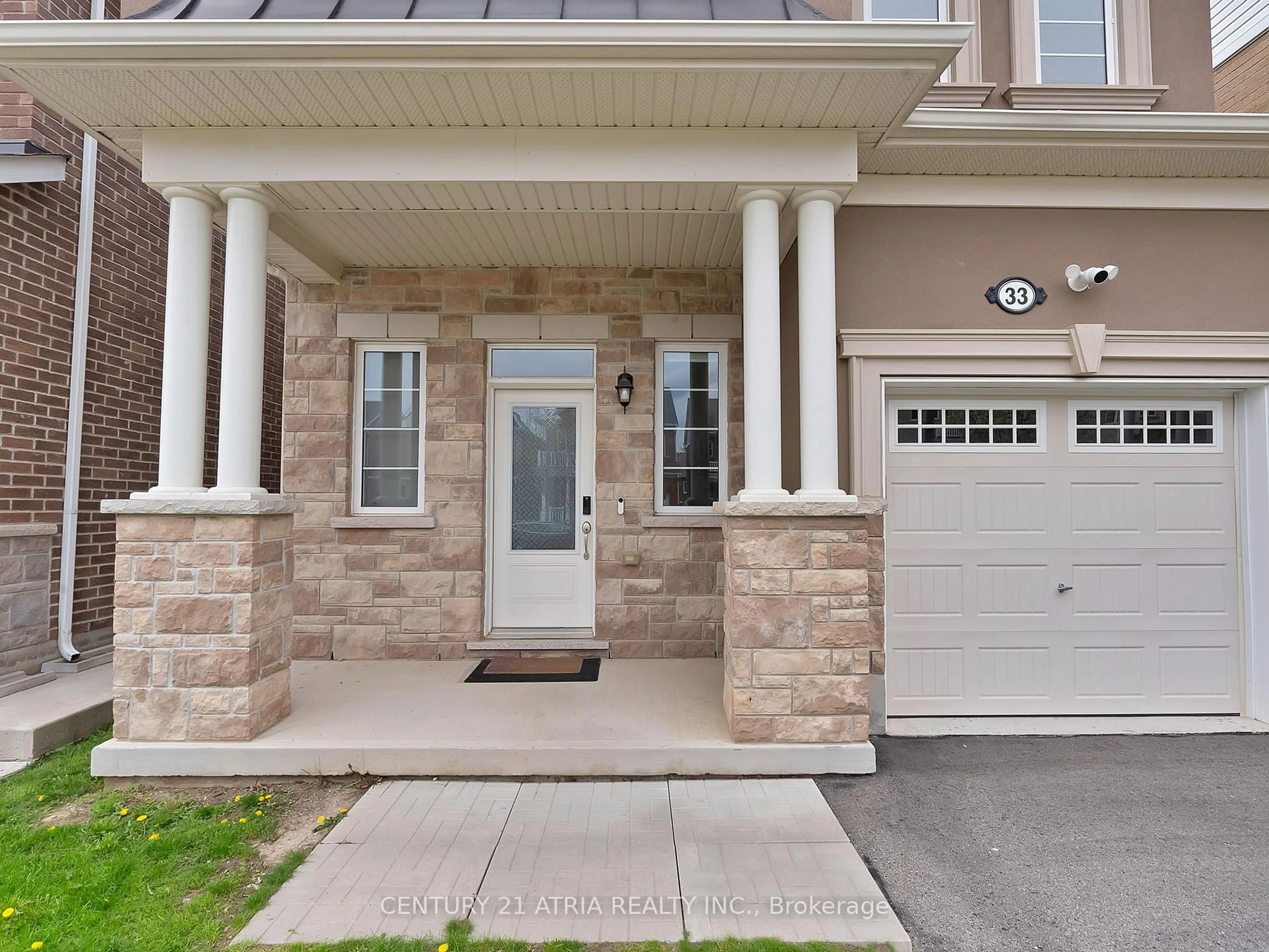 Unknown for 33 Stillwater Cres, Hamilton Ontario L8B 1V6