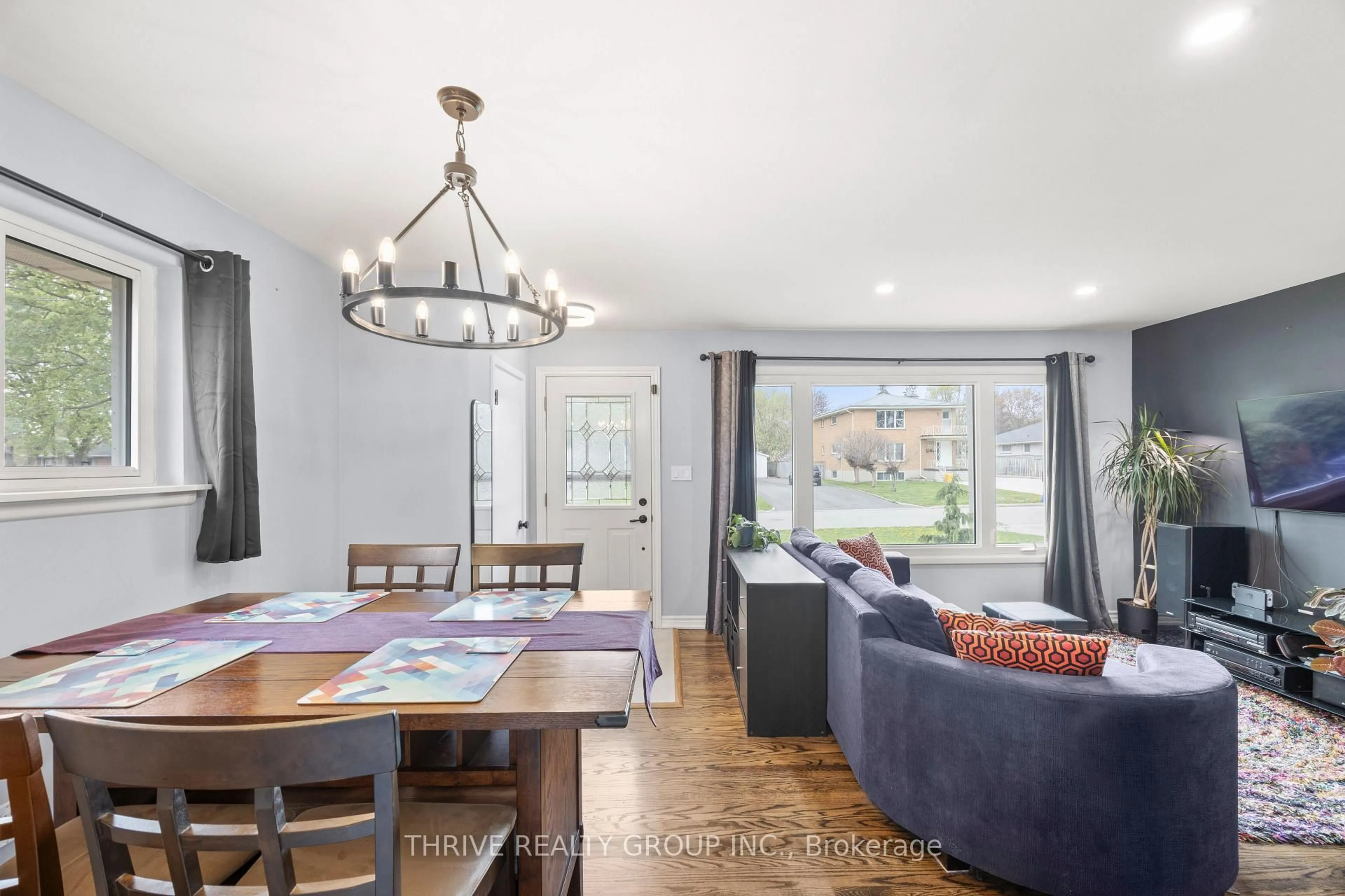 Unknown for 219 Burnside Dr, London East Ontario N5V 1B8