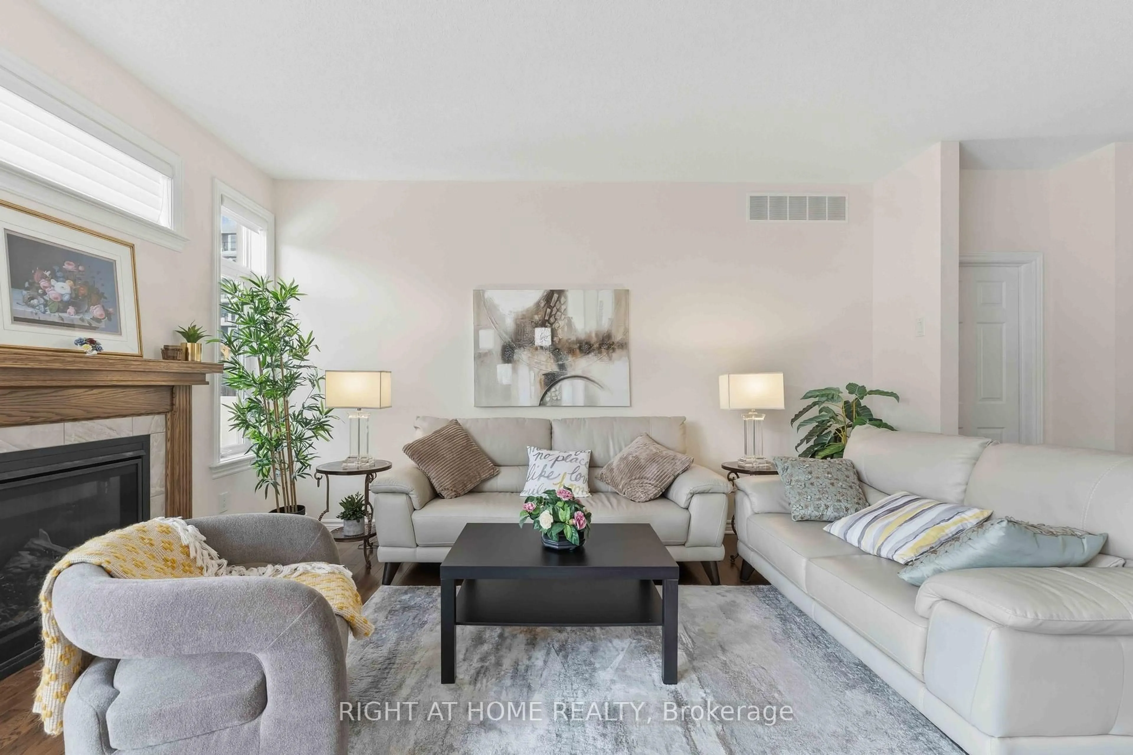 Living room with furniture, unknown for 259 Shinny Ave, Ottawa Ontario K2V 0B9
