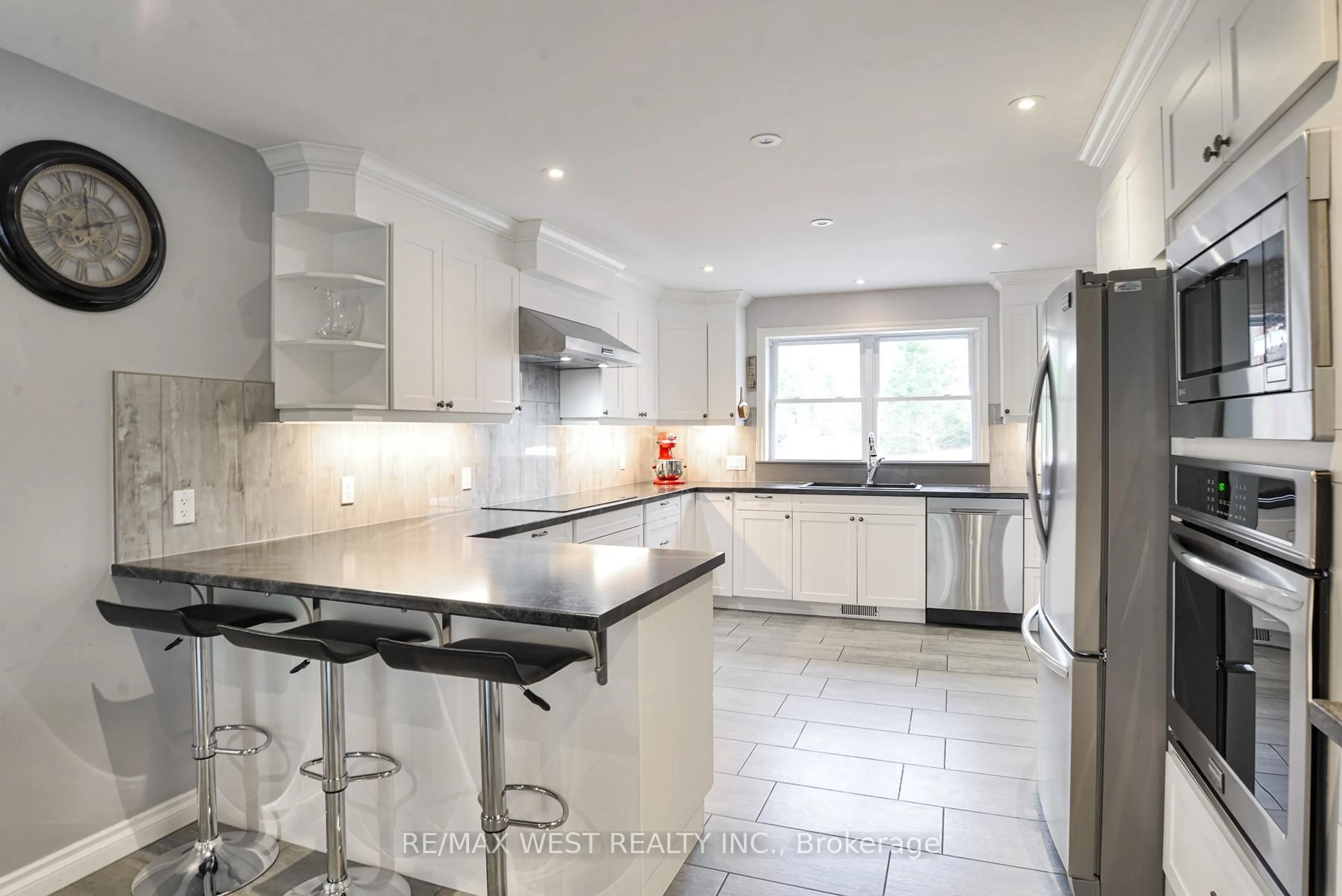 Contemporary kitchen, ceramic/tile floor for 4945 Muskoka 117 Rd, Lake of Bays Ontario P0A 1E0