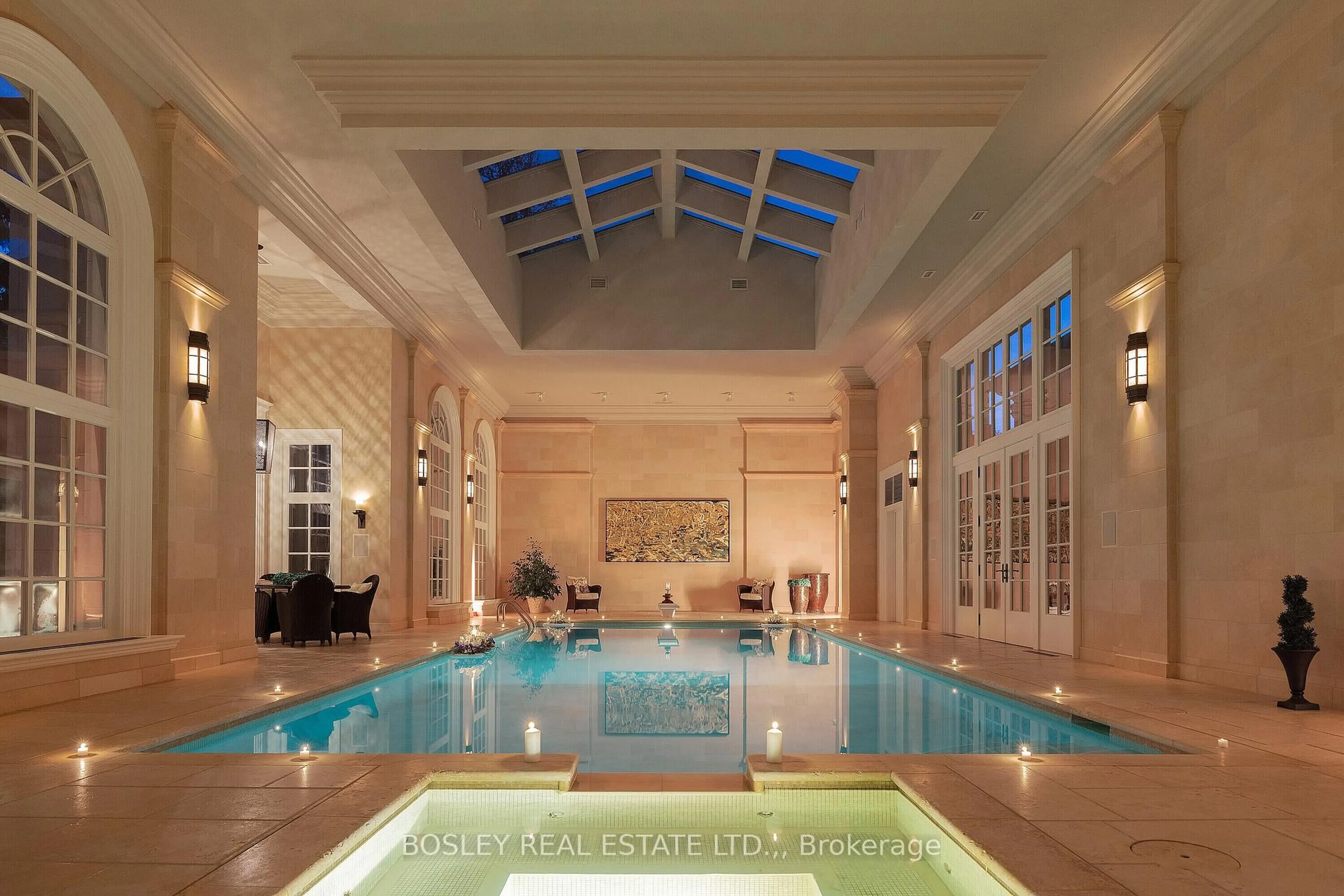 Pool for 472 Gage St, Niagara-on-the-Lake Ontario L0S 1J0