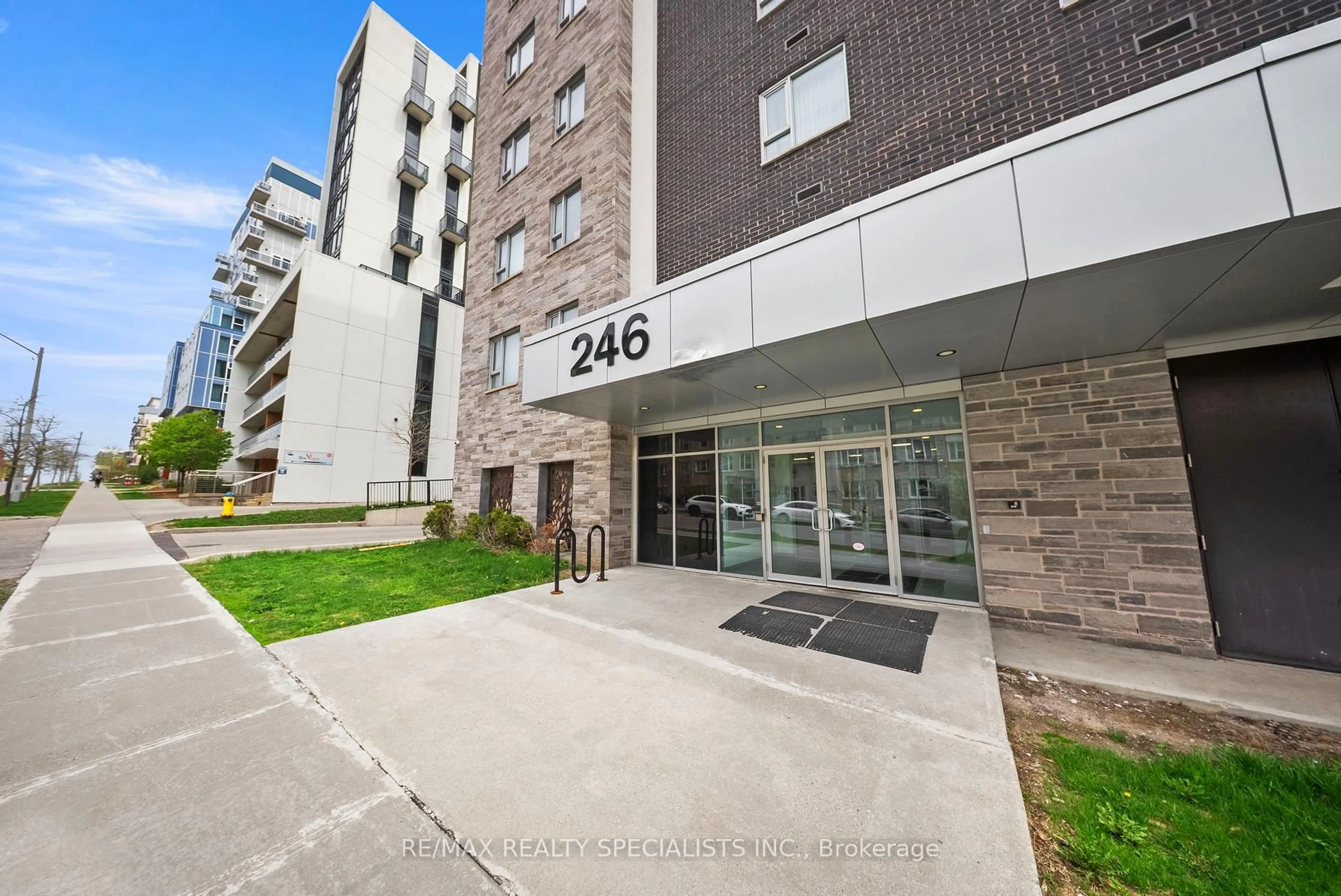 Unknown for 246 LESTER St #805, Waterloo Ontario N2L 0H1
