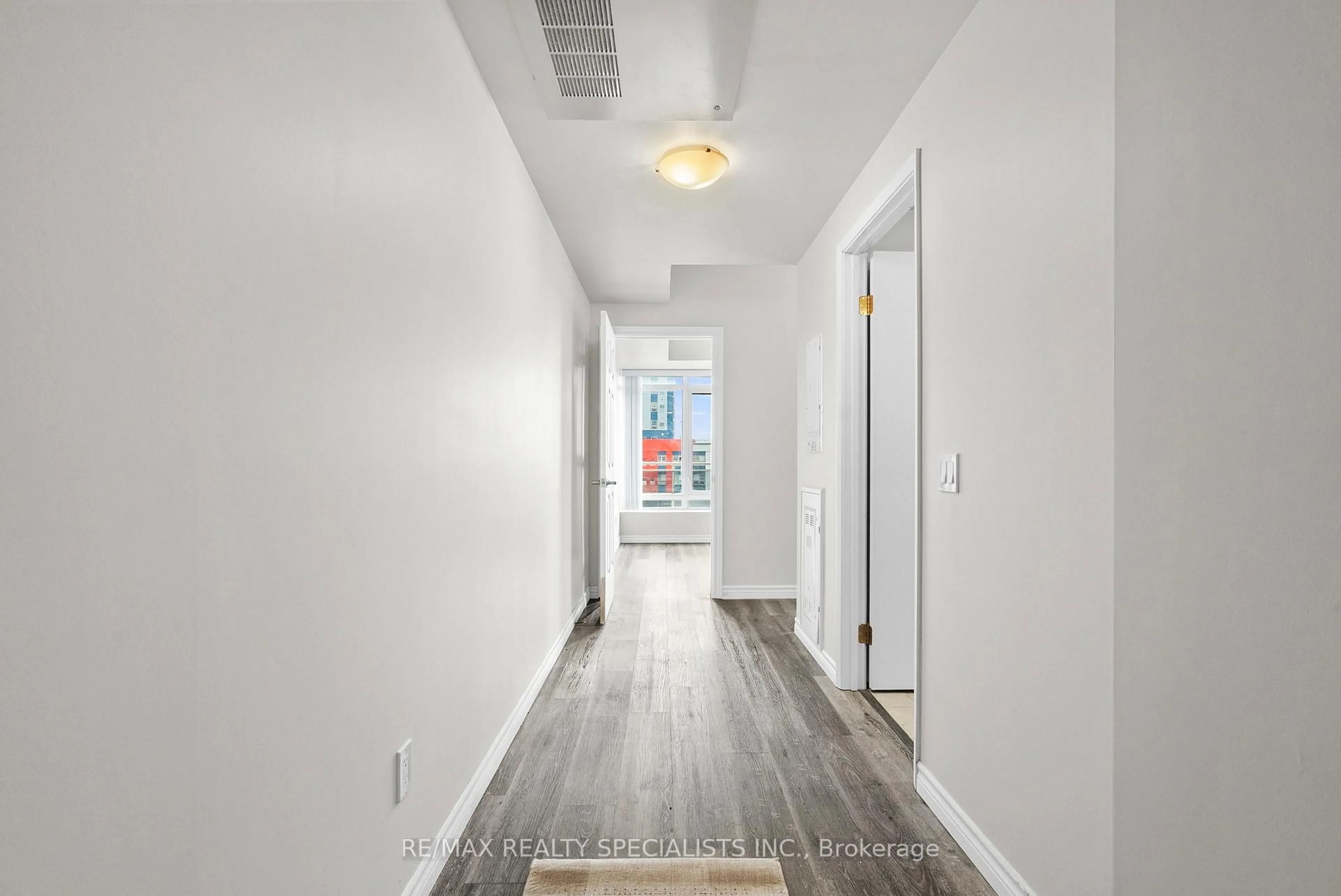 Indoor entryway for 246 LESTER St #805, Waterloo Ontario N2L 0H1