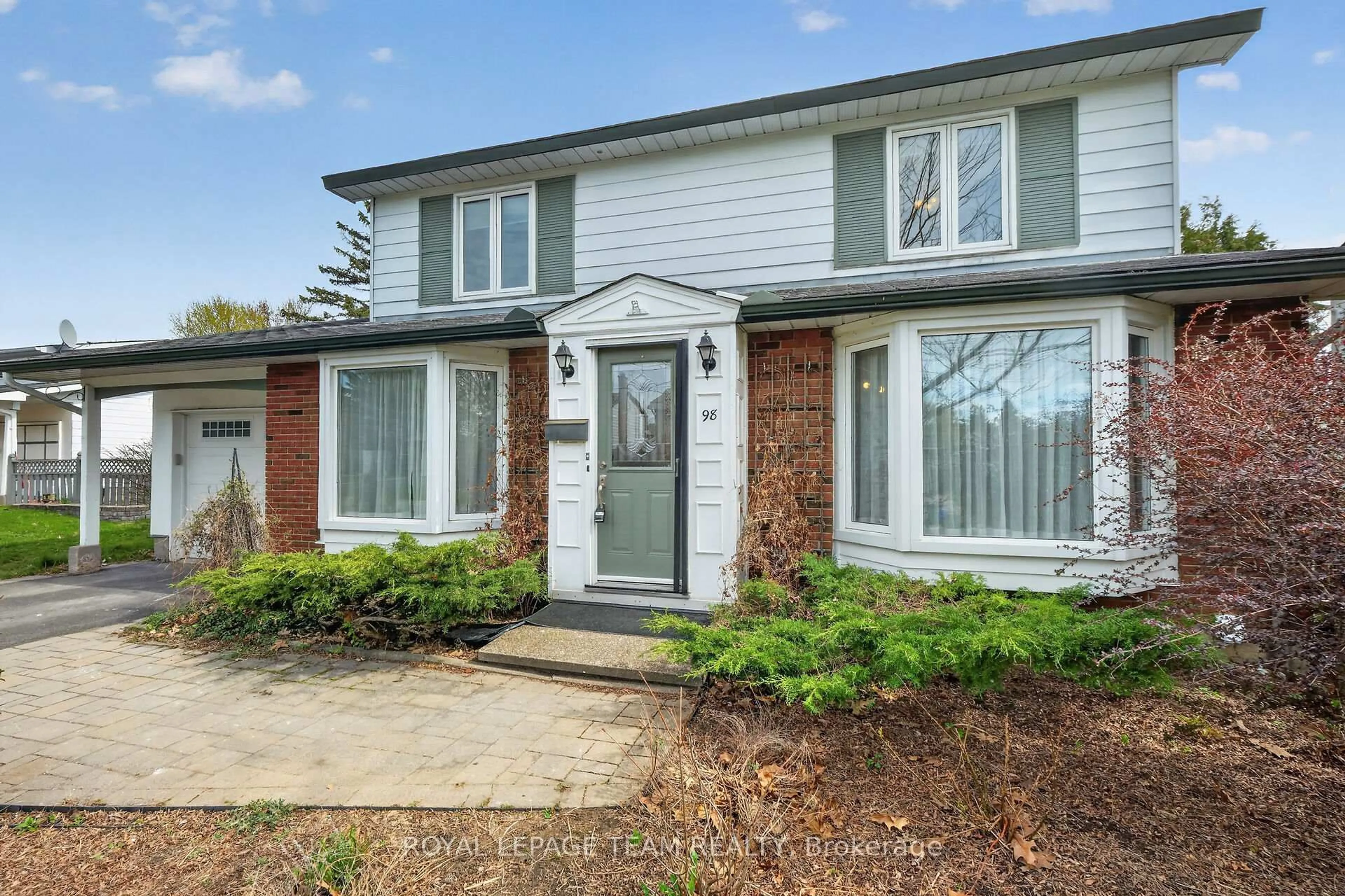 Home with brick exterior material, street for 98 Canter Blvd, Ottawa Ontario K2G 2M7