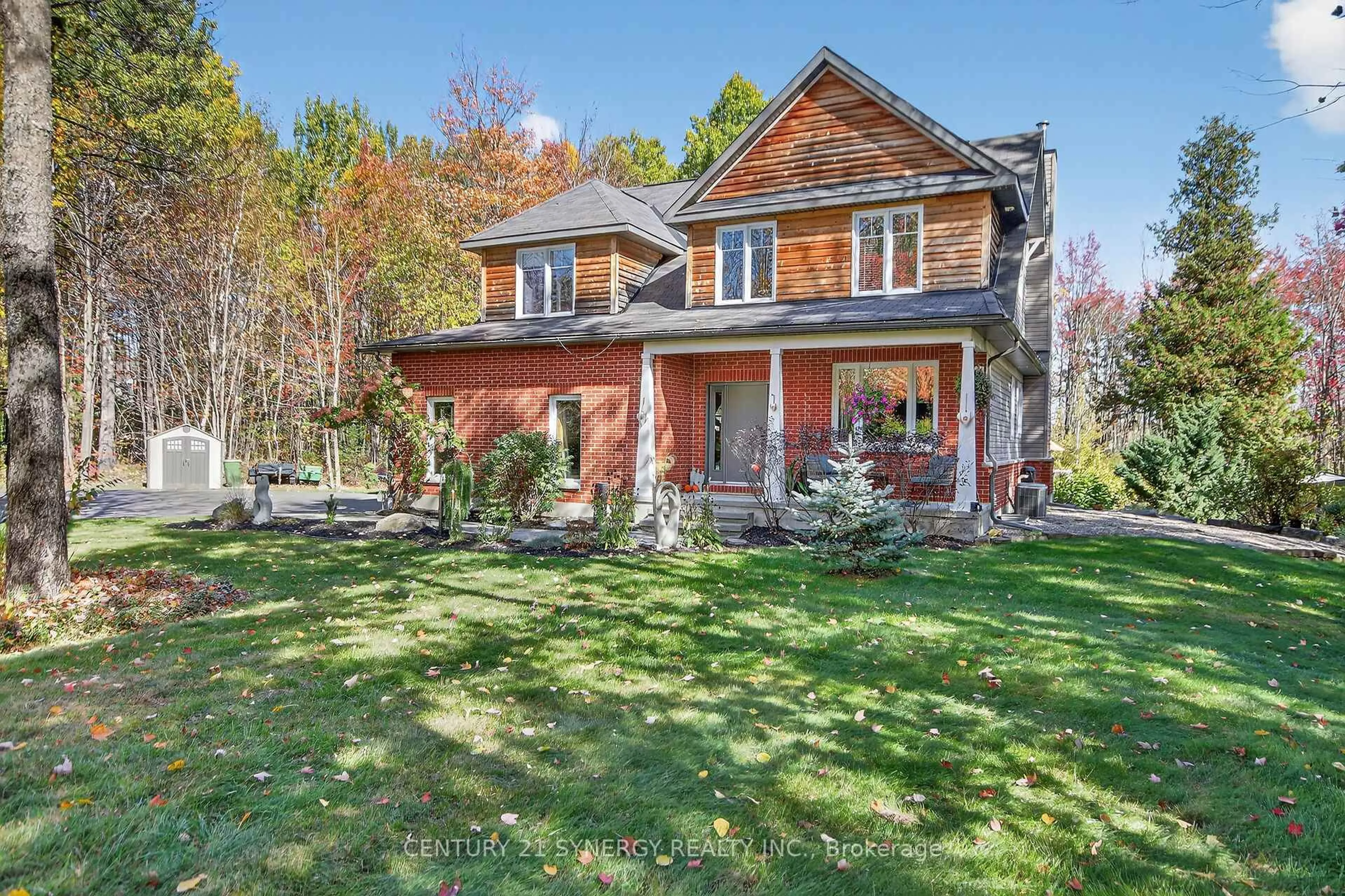 Home with brick exterior material, unknown for 124 Constance Creek Dr, Ottawa Ontario K0A 1T0