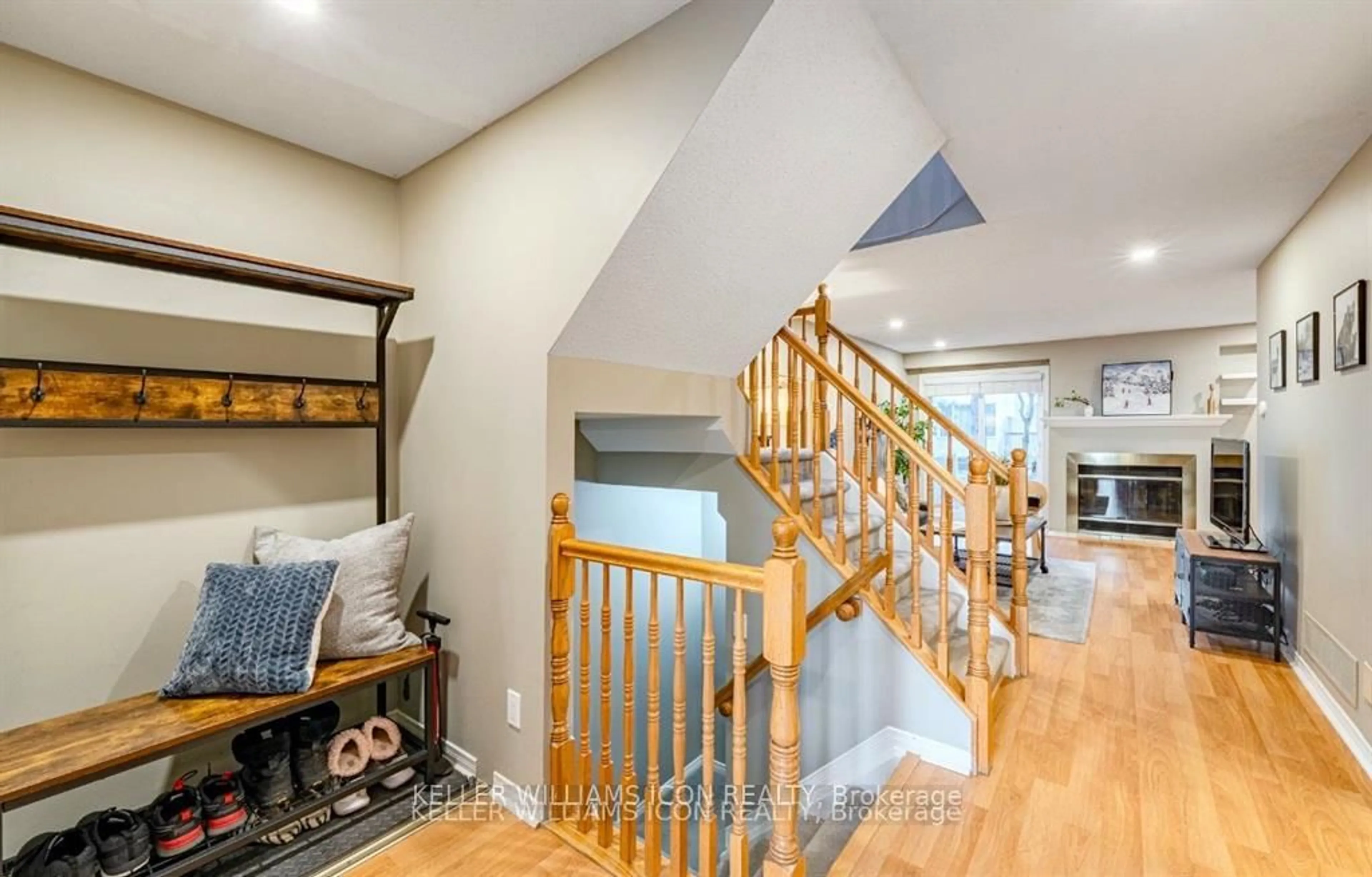 Unknown for 83 Wrenwood Cres, Ottawa Ontario K2G 5V5