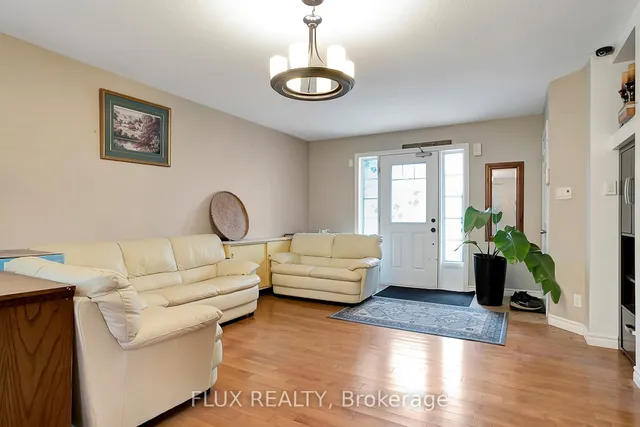 1392 Doon Village Rd, Kitchener 2