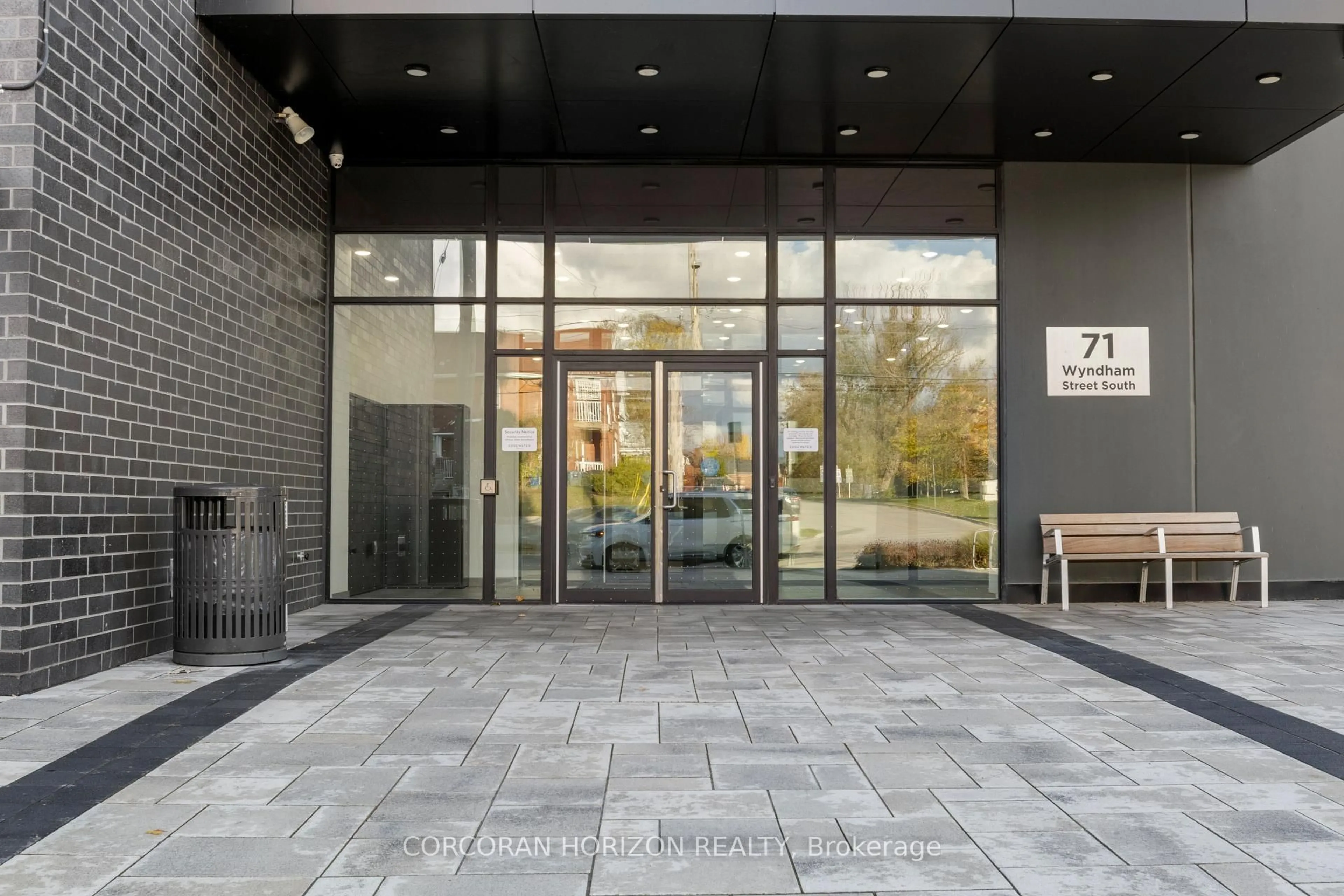 Indoor foyer for 71 Wyndham St #1105, Guelph Ontario N1E 5R3