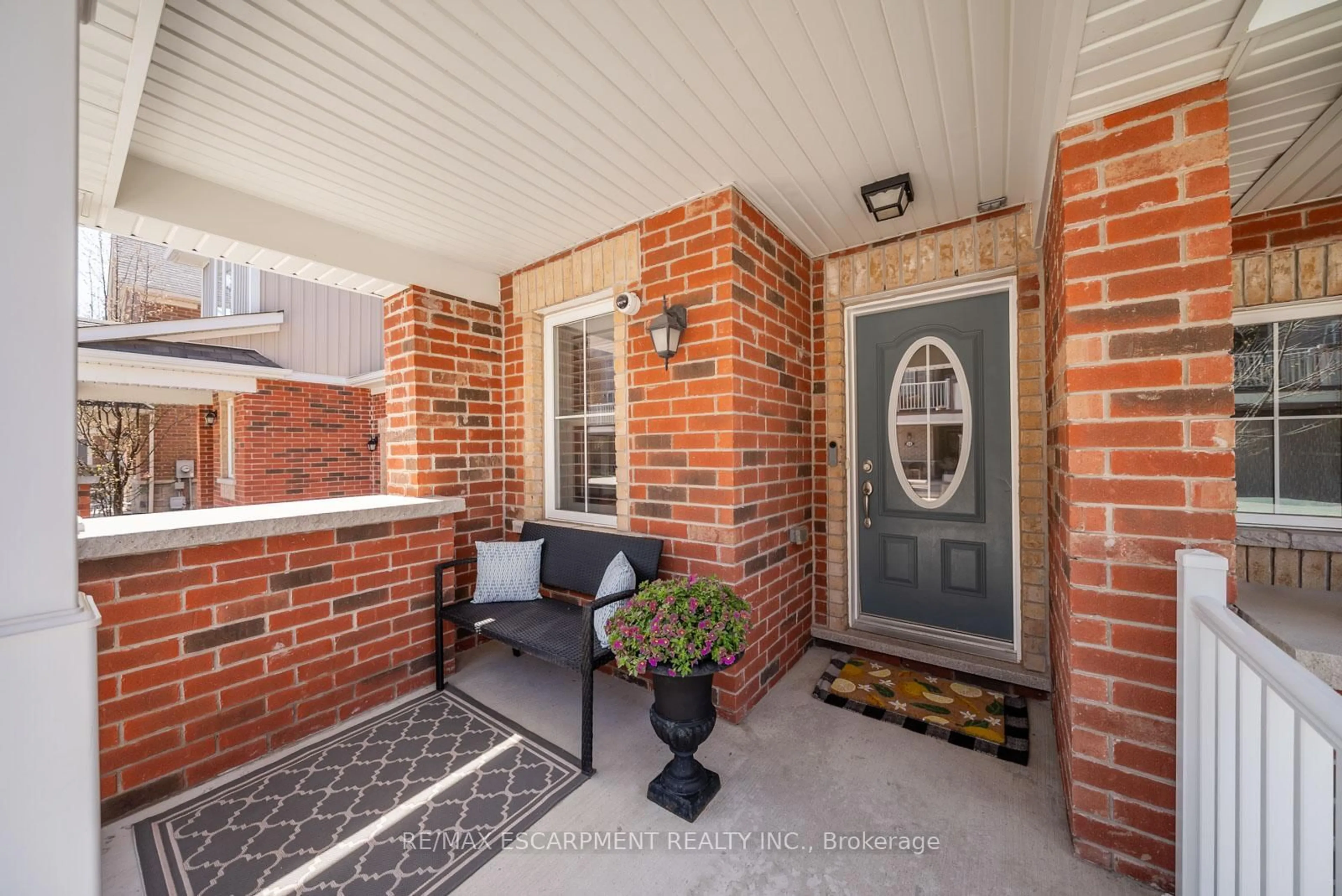 Unknown for 22 Spring Creek Dr #44, Hamilton Ontario L8B 1V7
