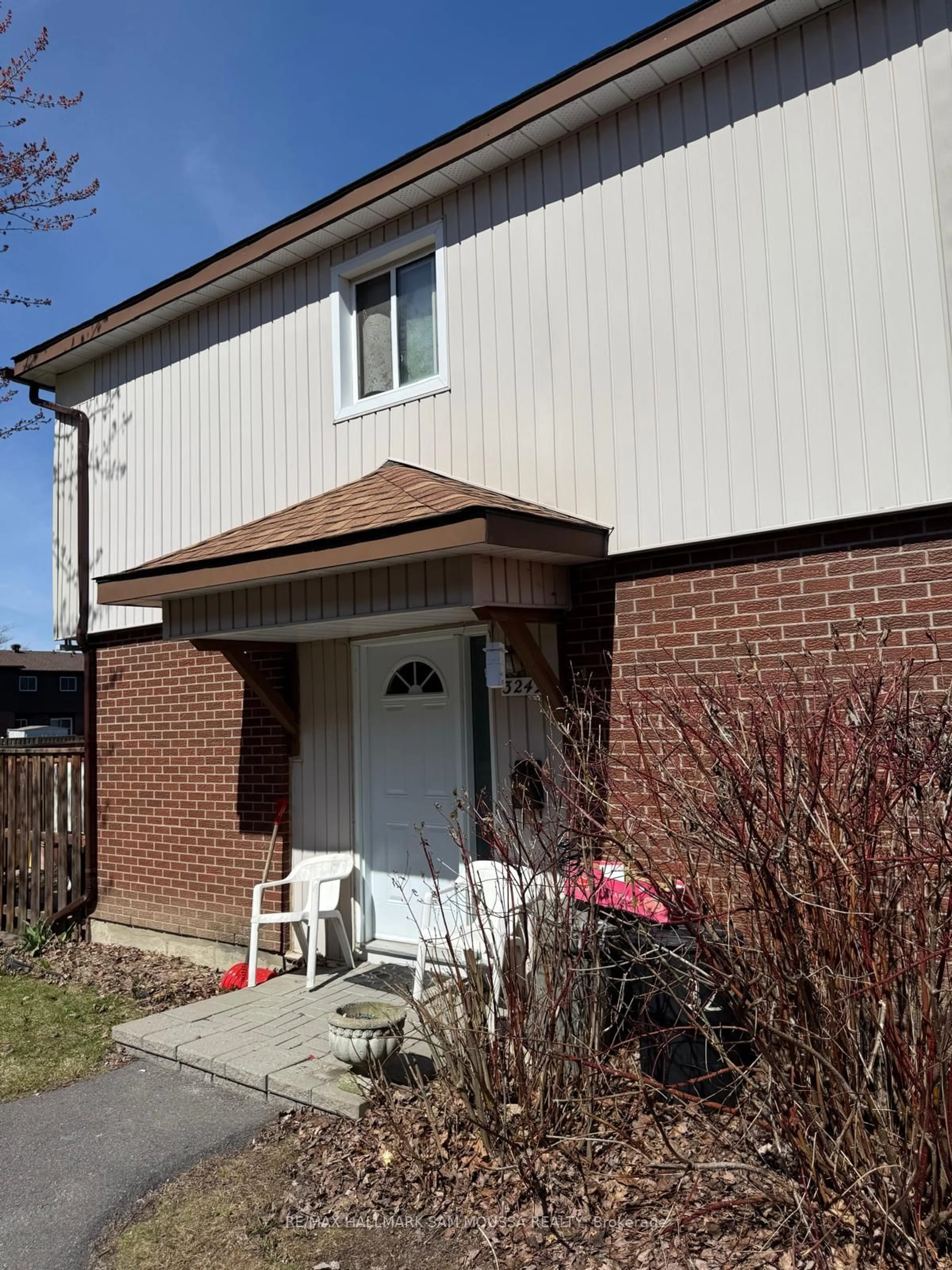 Home with brick exterior material, street for 3249 Bannon Way #45, Ottawa Ontario K1T 1T2