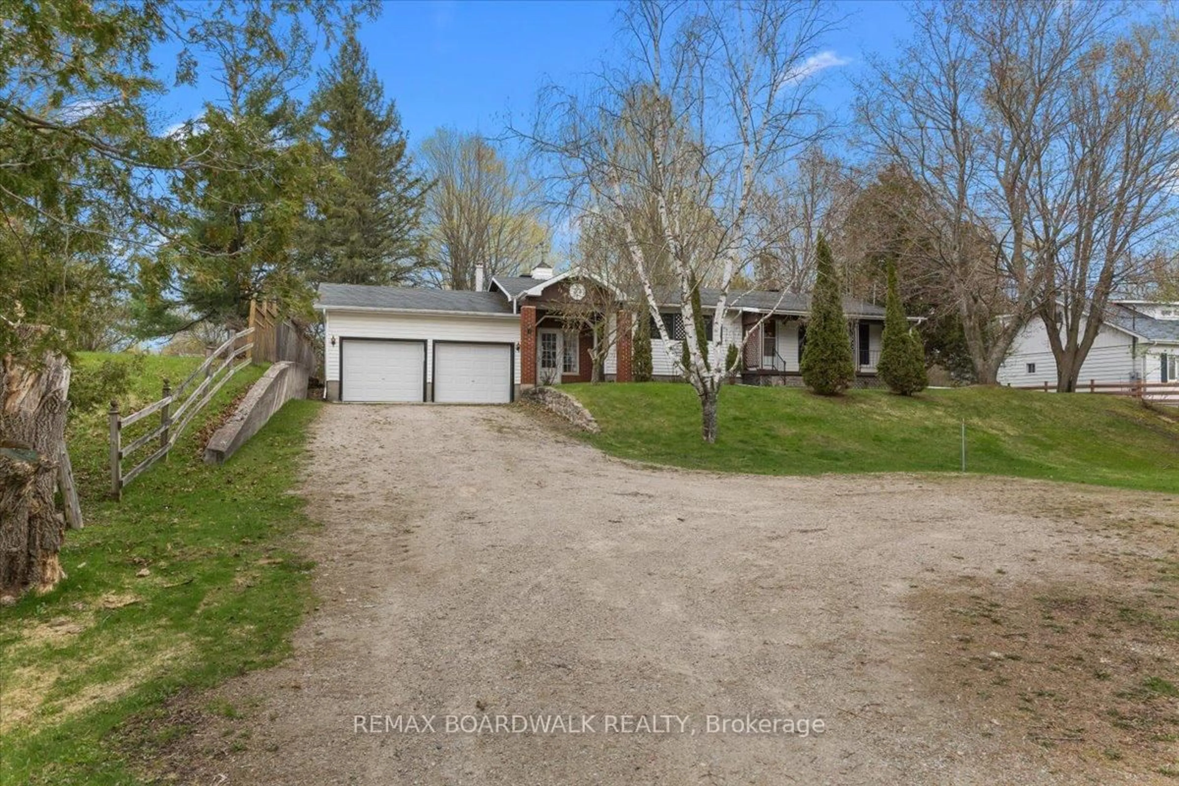 A pic from outside/outdoor area/front of a property/back of a property/a pic from drone, street for 815 Christie Lake Rd, Perth Ontario K7H 3C6