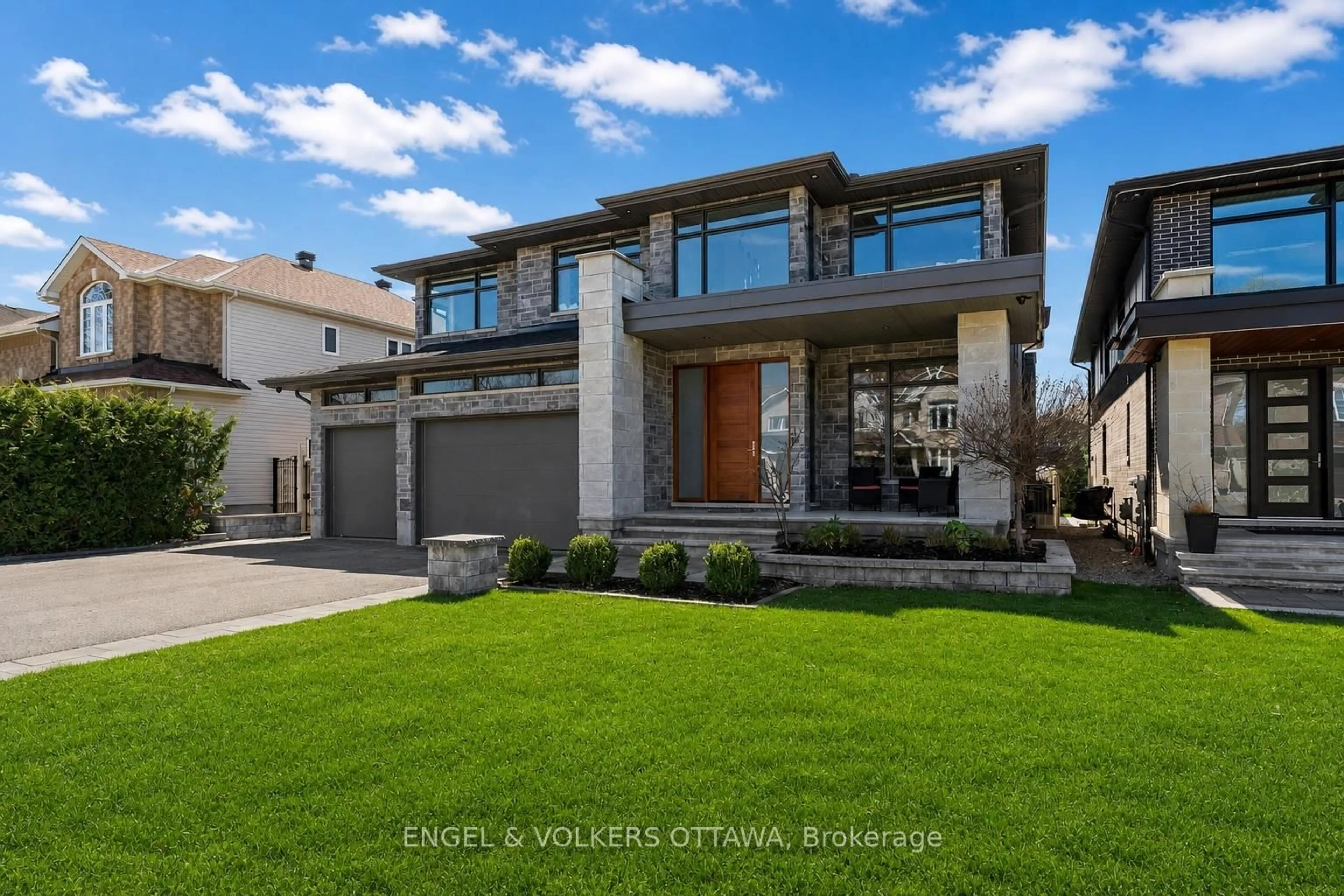 Home with brick exterior material, street for 15 Tierney Dr, Nepean Ontario K2J 4W2