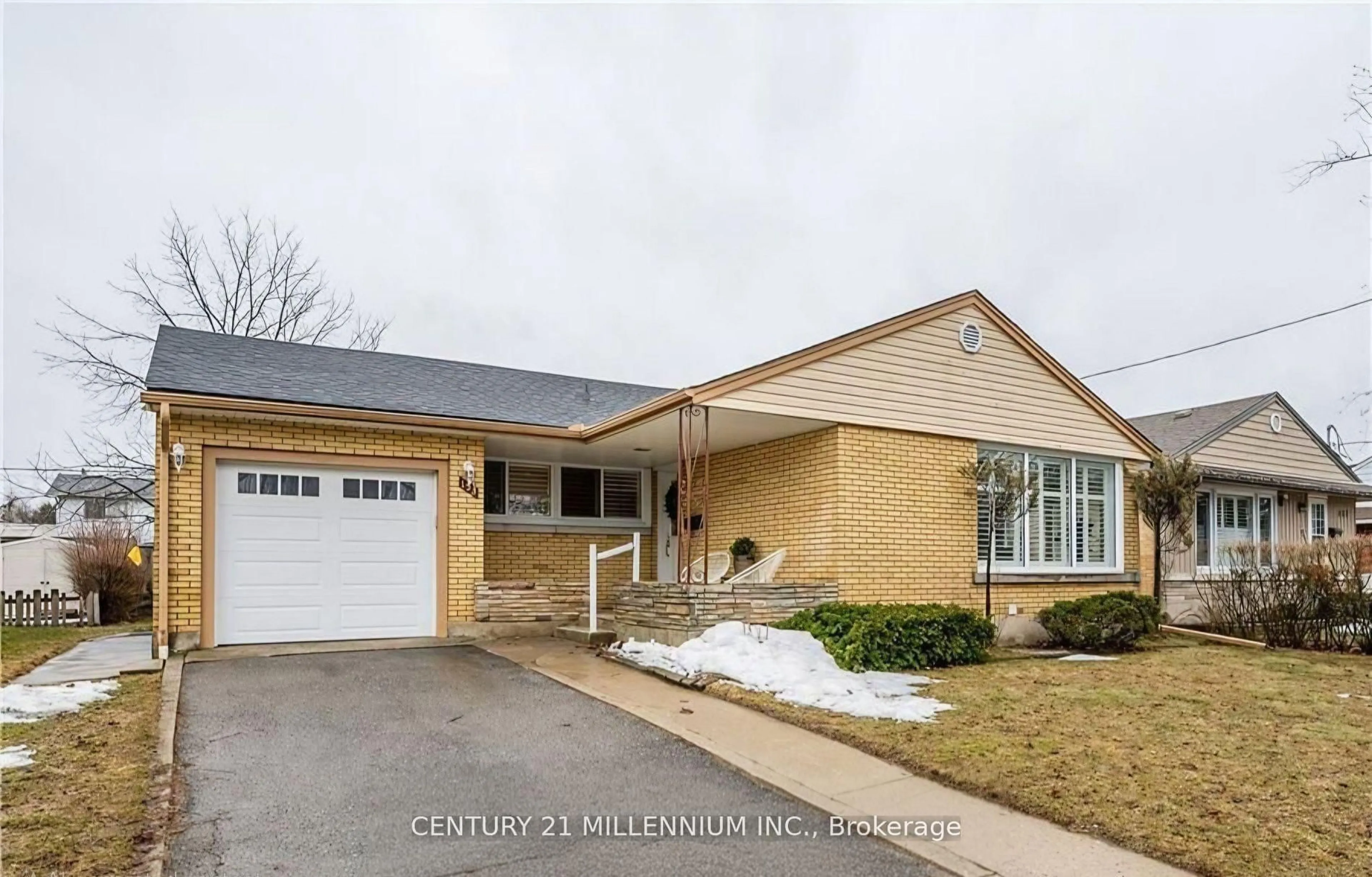Home with brick exterior material, street for 153 Woodhaven Rd, Kitchener Ontario N2C 1V2
