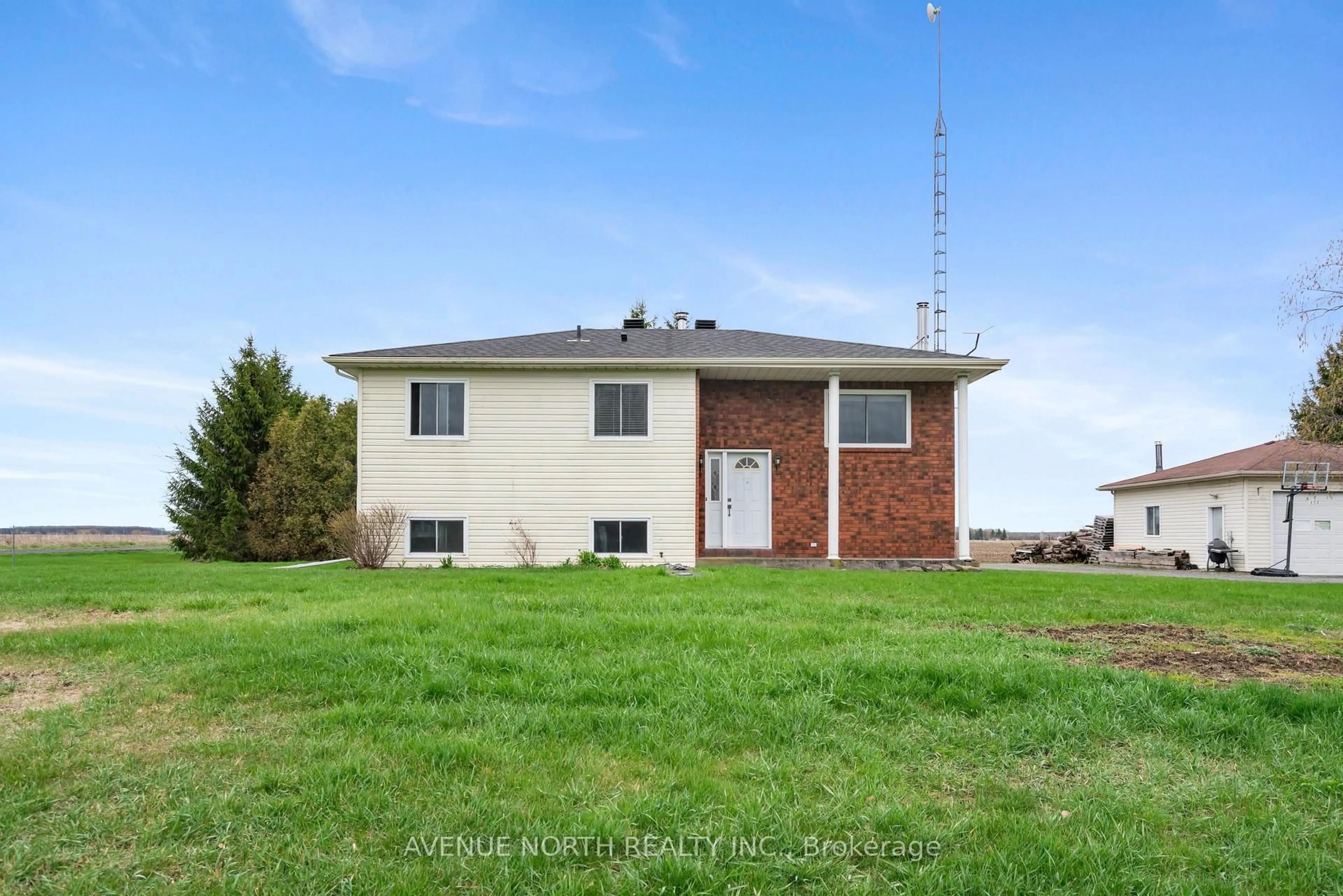 A pic from outside/outdoor area/front of a property/back of a property/a pic from drone, water/lake/river/ocean view for 12472 Nesbitt Rd, North Dundas Ontario K0C 2K0