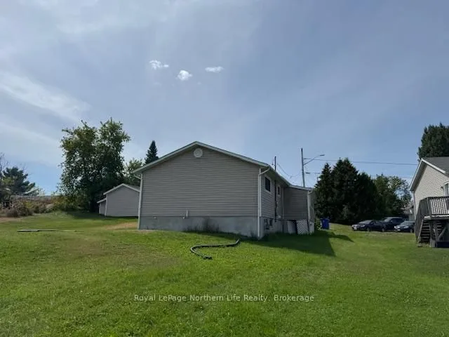 1 Anderson St, West Nipissing 2