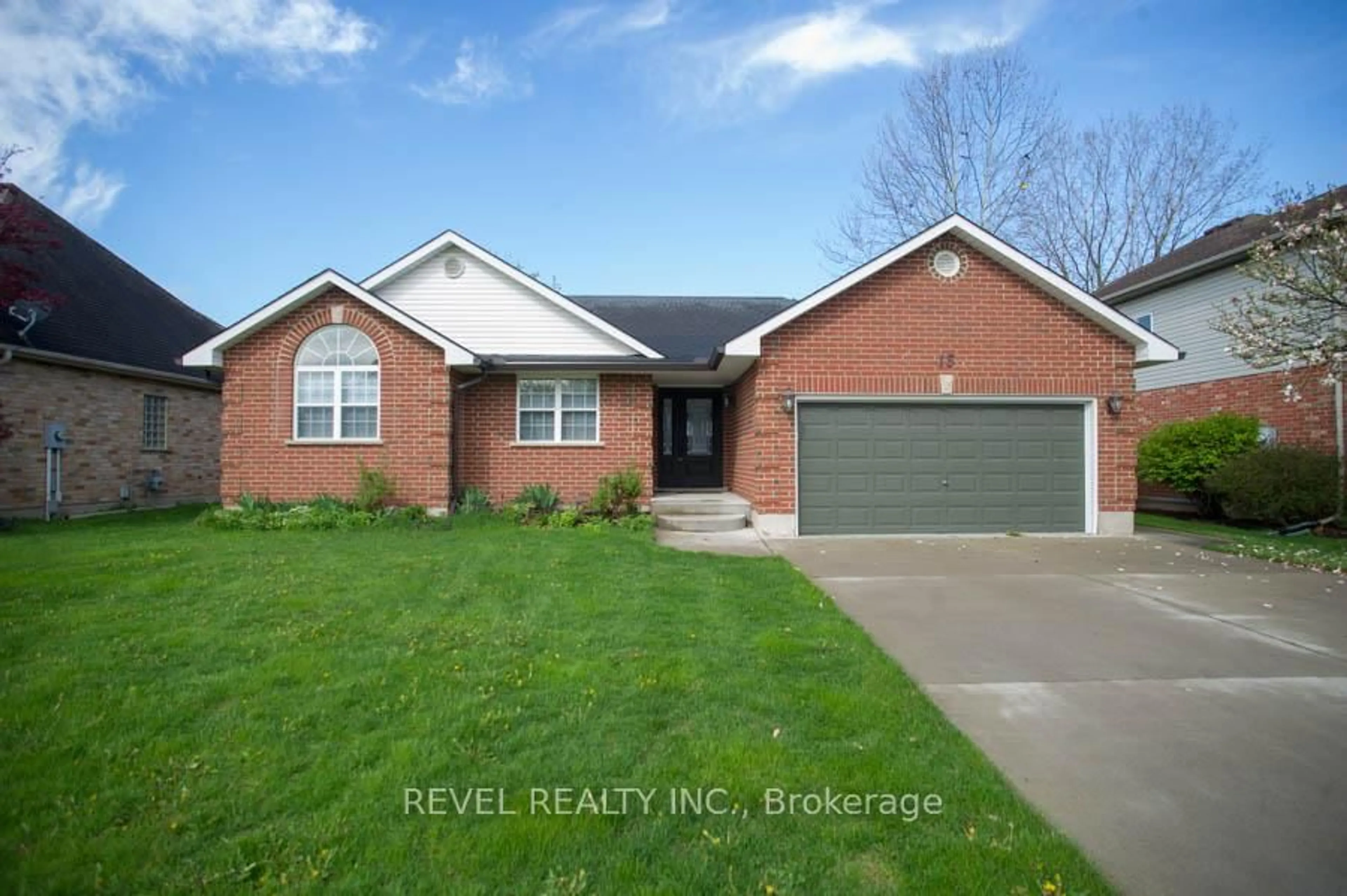 Home with brick exterior material, street for 15 Dogwood Dr, Tillsonburg Ontario N4G 5S5