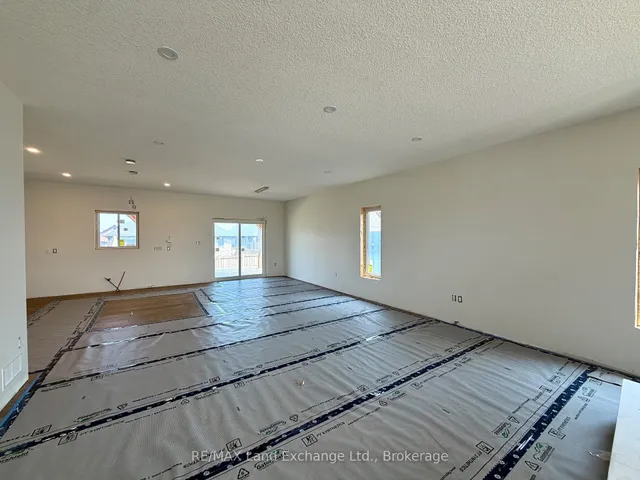 457 Northport Dr, Saugeen Shores 4