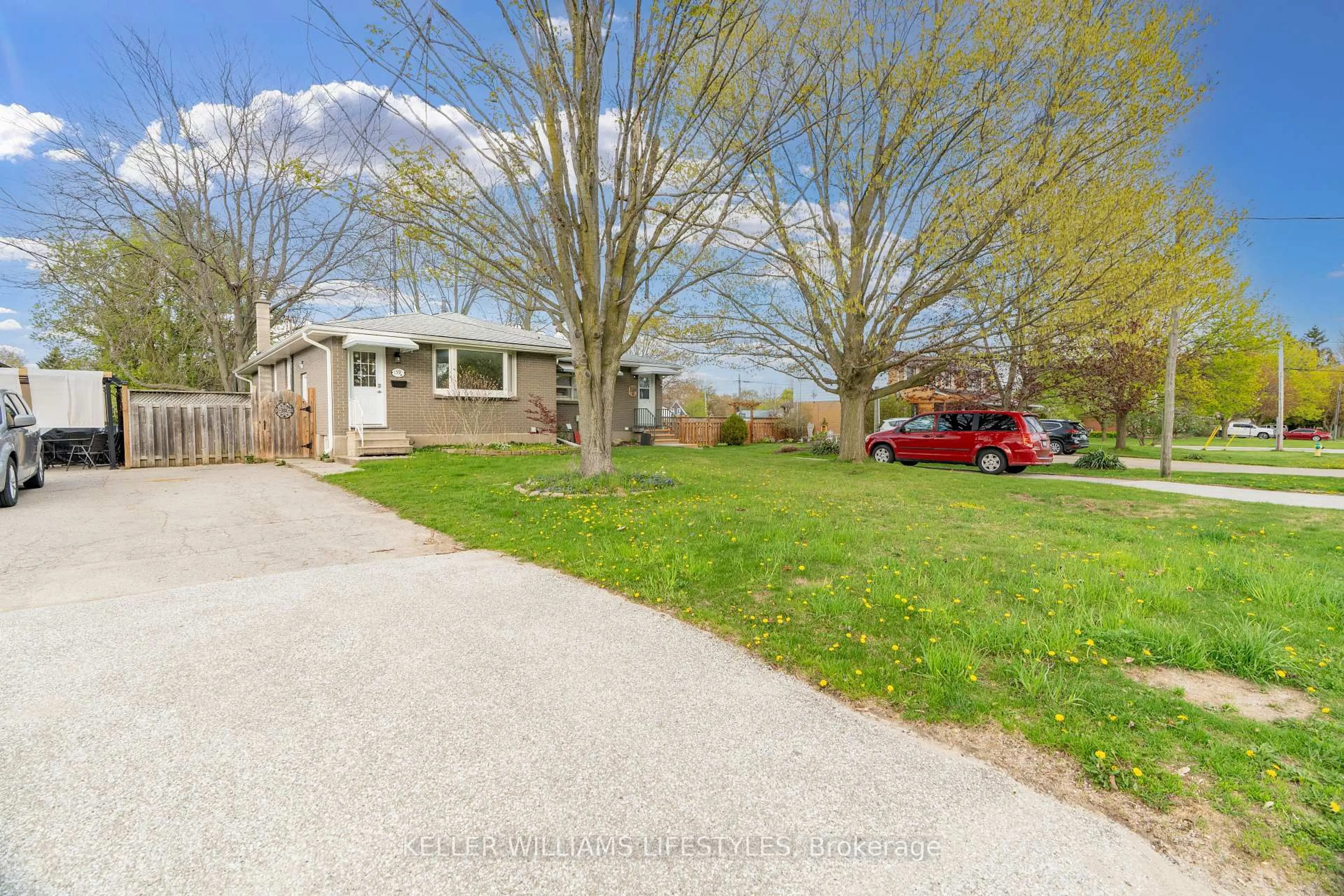 A pic from outside/outdoor area/front of a property/back of a property/a pic from drone, street for 159 Ewen Ave #A, Southwest Middlesex Ontario N0L 1M0
