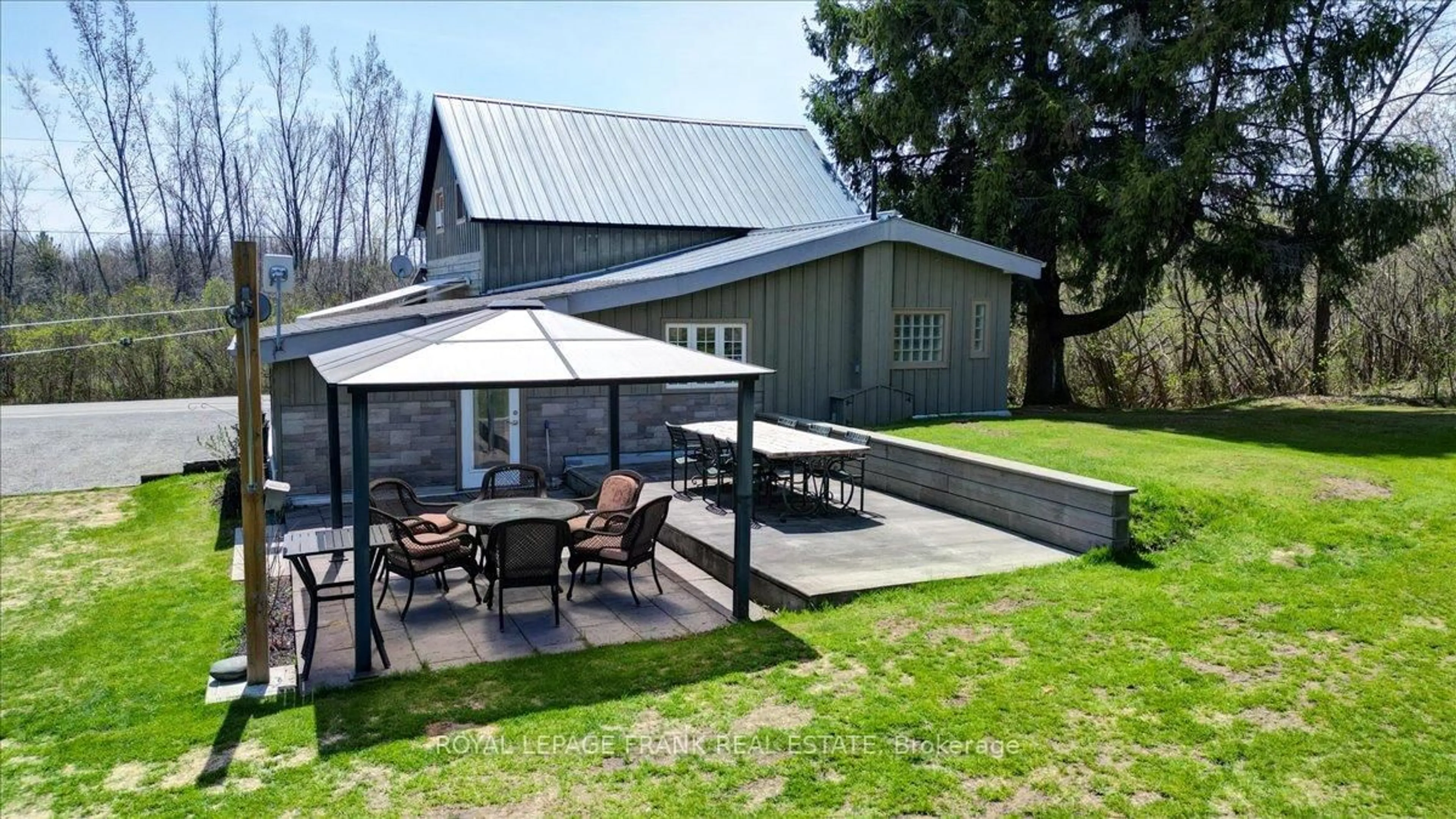 Patio, unknown for 767 Ray Rd, Madoc Ontario K0K 2K0