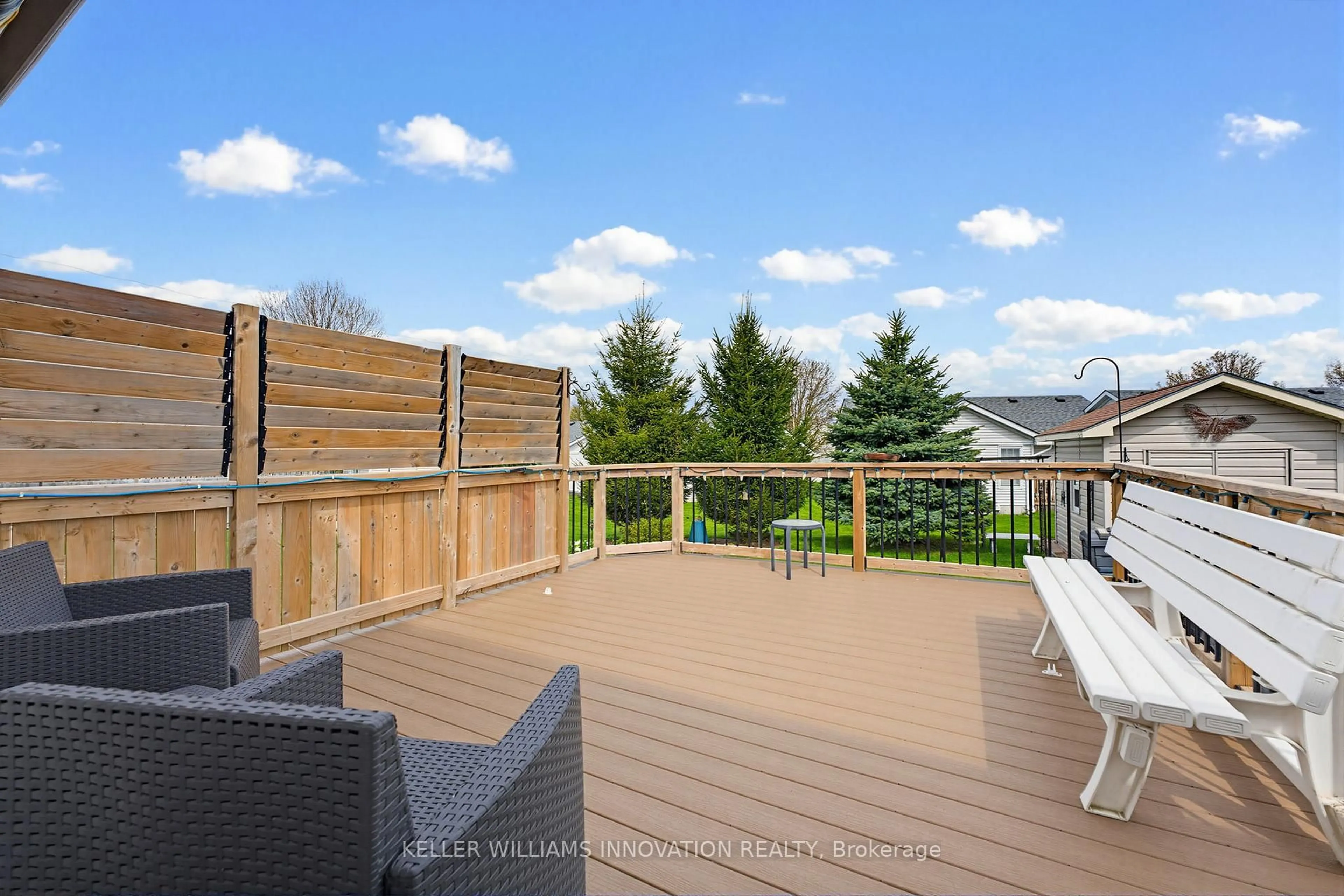 Patio, unknown for 17 Barnett St, North Perth Ontario N4W 3V9