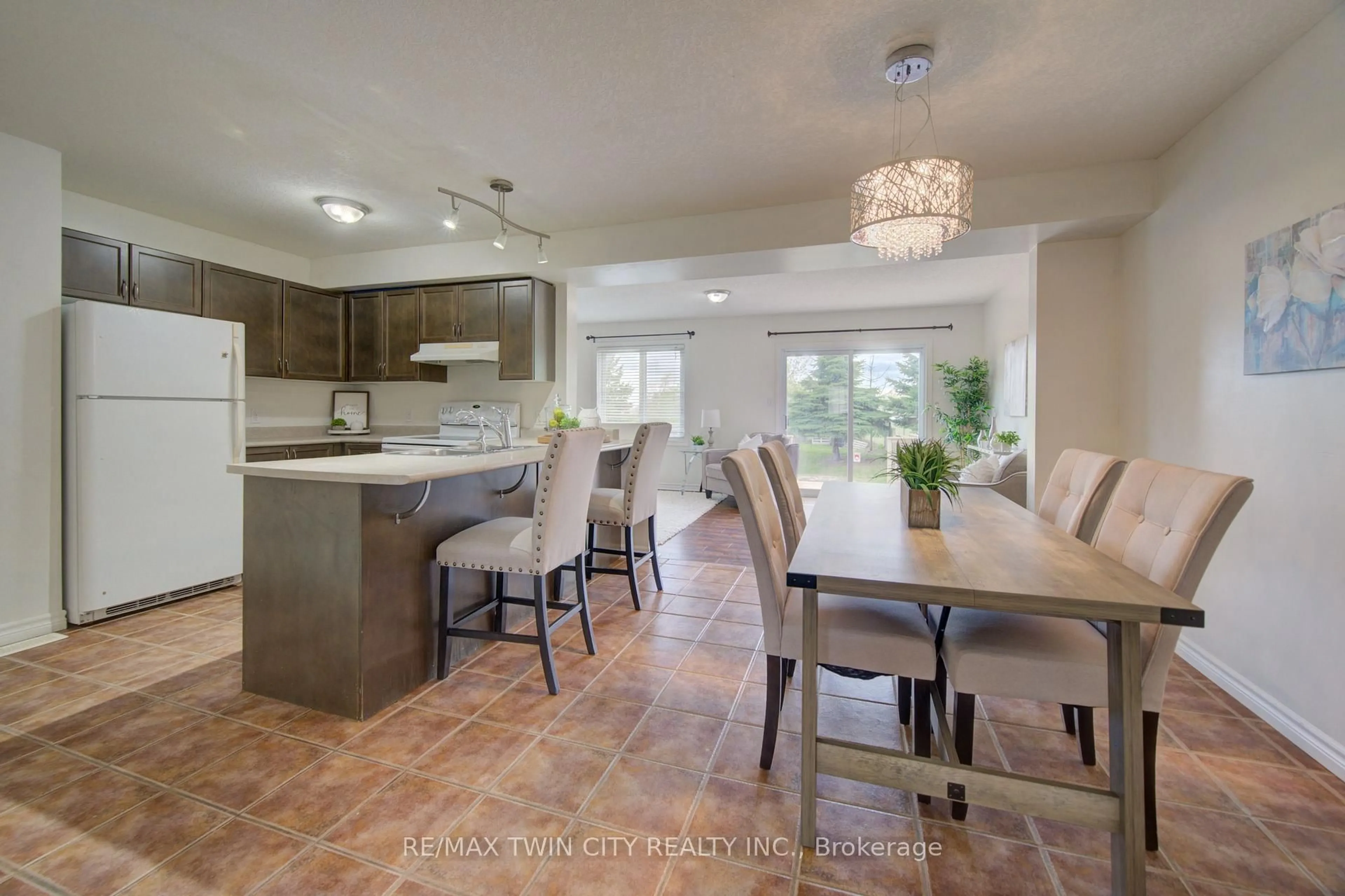 Open concept kitchen, ceramic/tile floor for 465 Colt St, Waterloo Ontario N2K 4N8