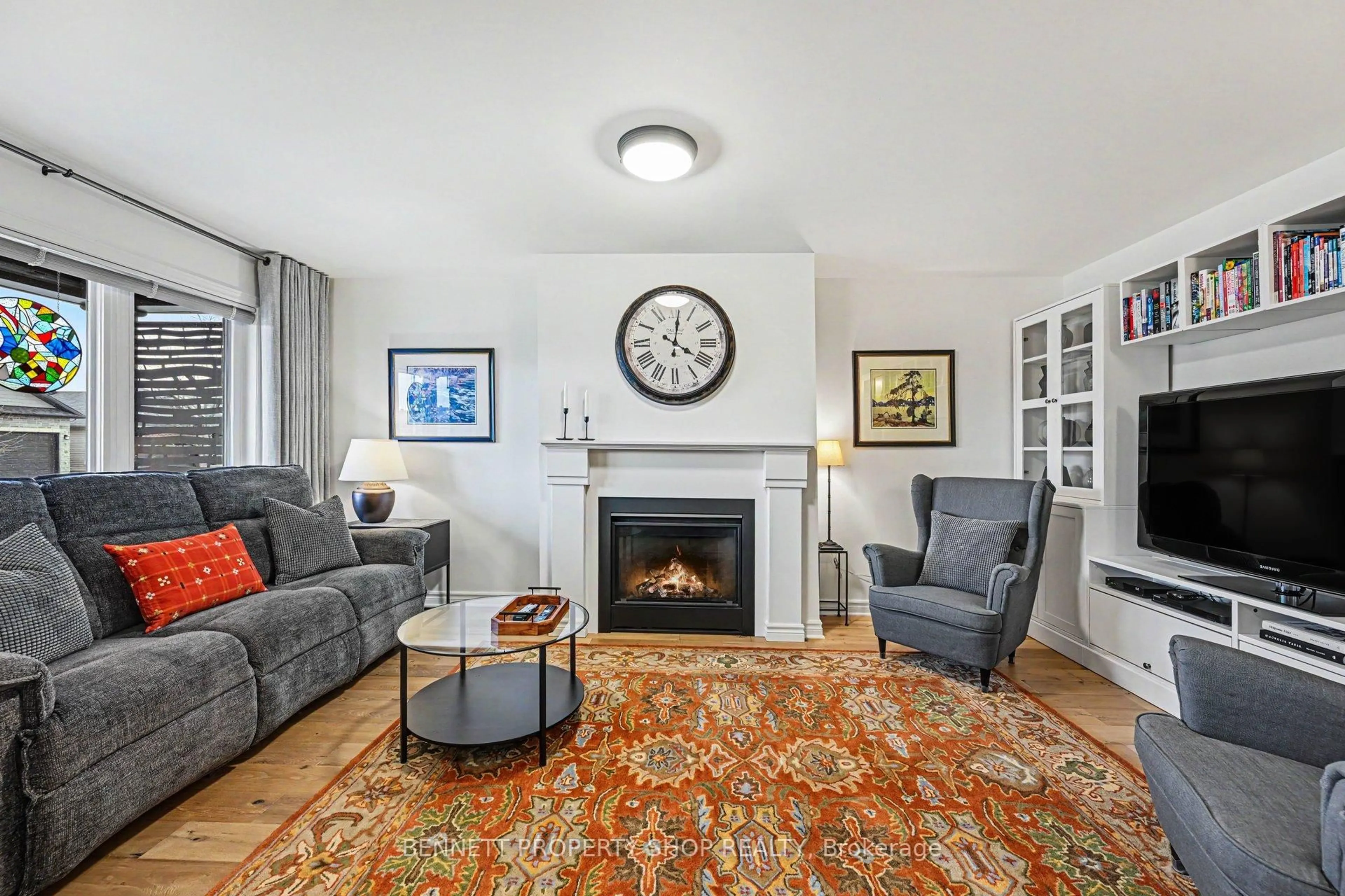 Living room with furniture, unknown for 701 McCabe St, Almonte Ontario K0A 1A0