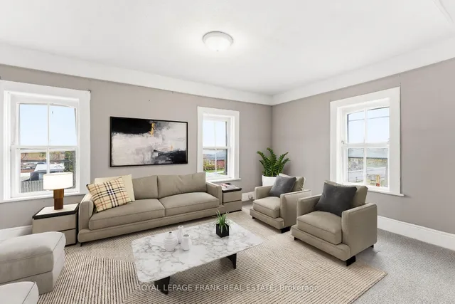 36 Mill St, Kawartha Lakes 4