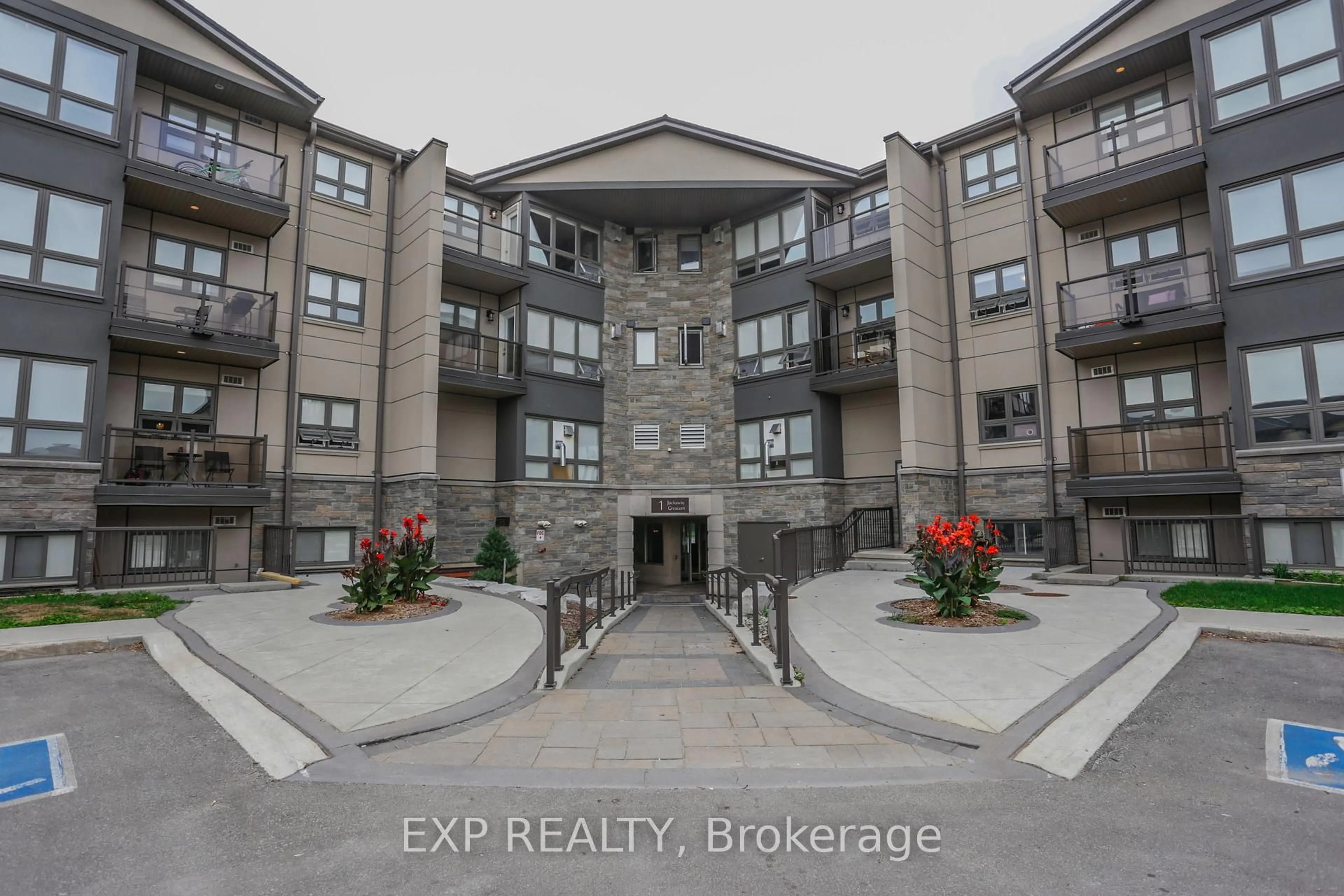 Unknown for 1 Jacksway Cres #108, London North Ontario N5X 3T5