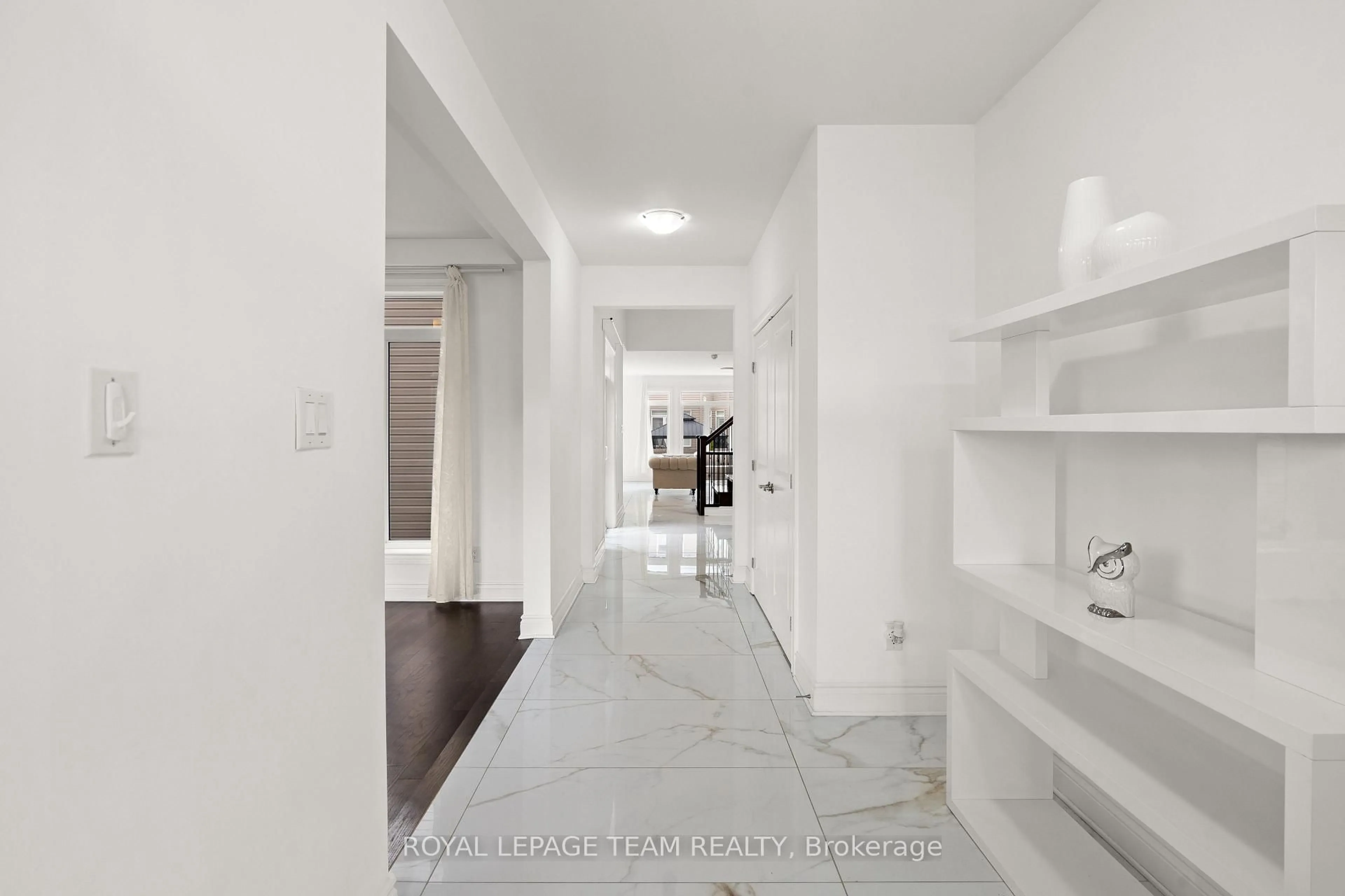 Unknown for 529 Peerless St, Ottawa Ontario K2J 5P9