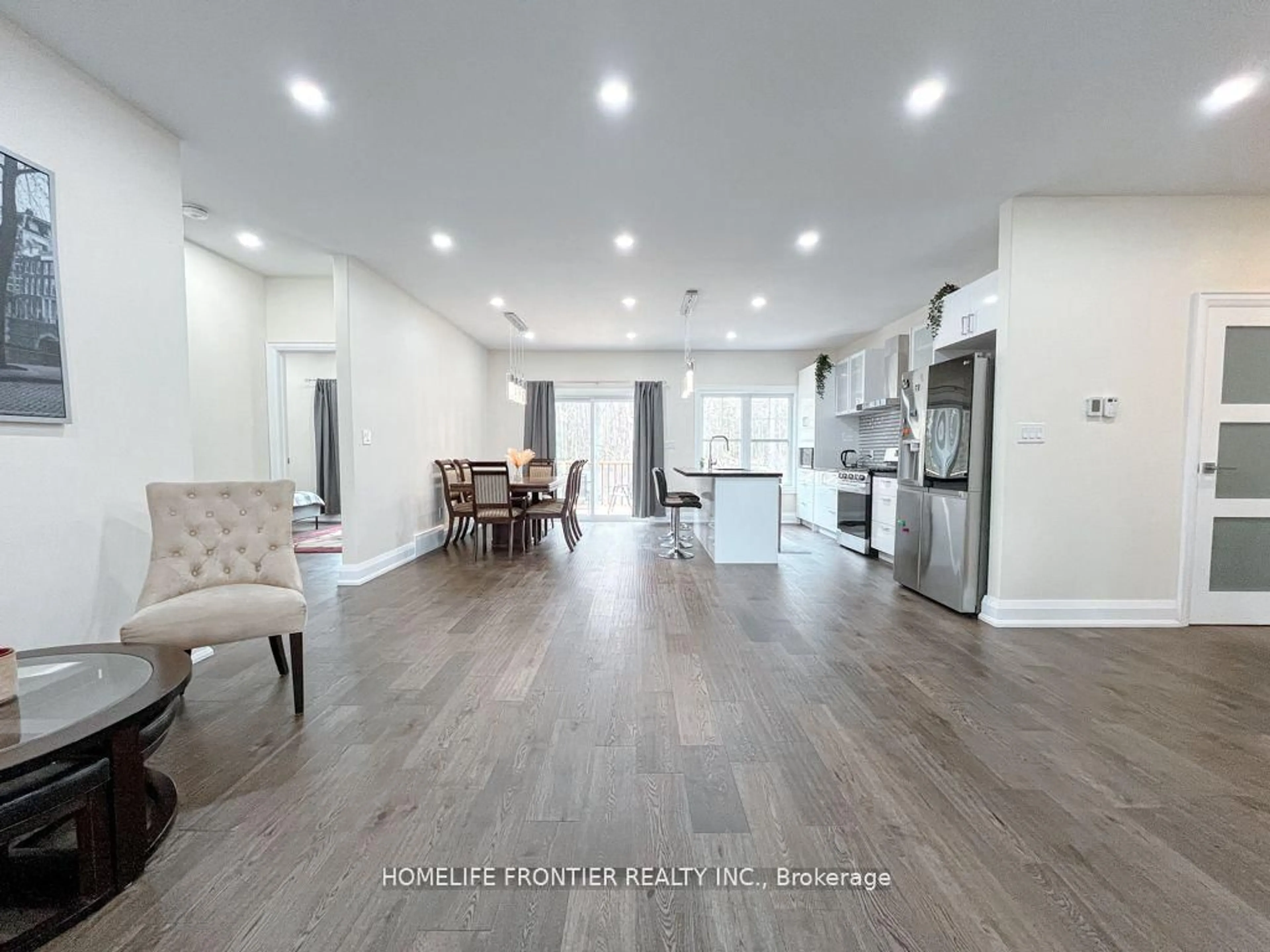 Open concept kitchen, unknown for 18 Murray St, Sundridge Ontario P0A 1Z0