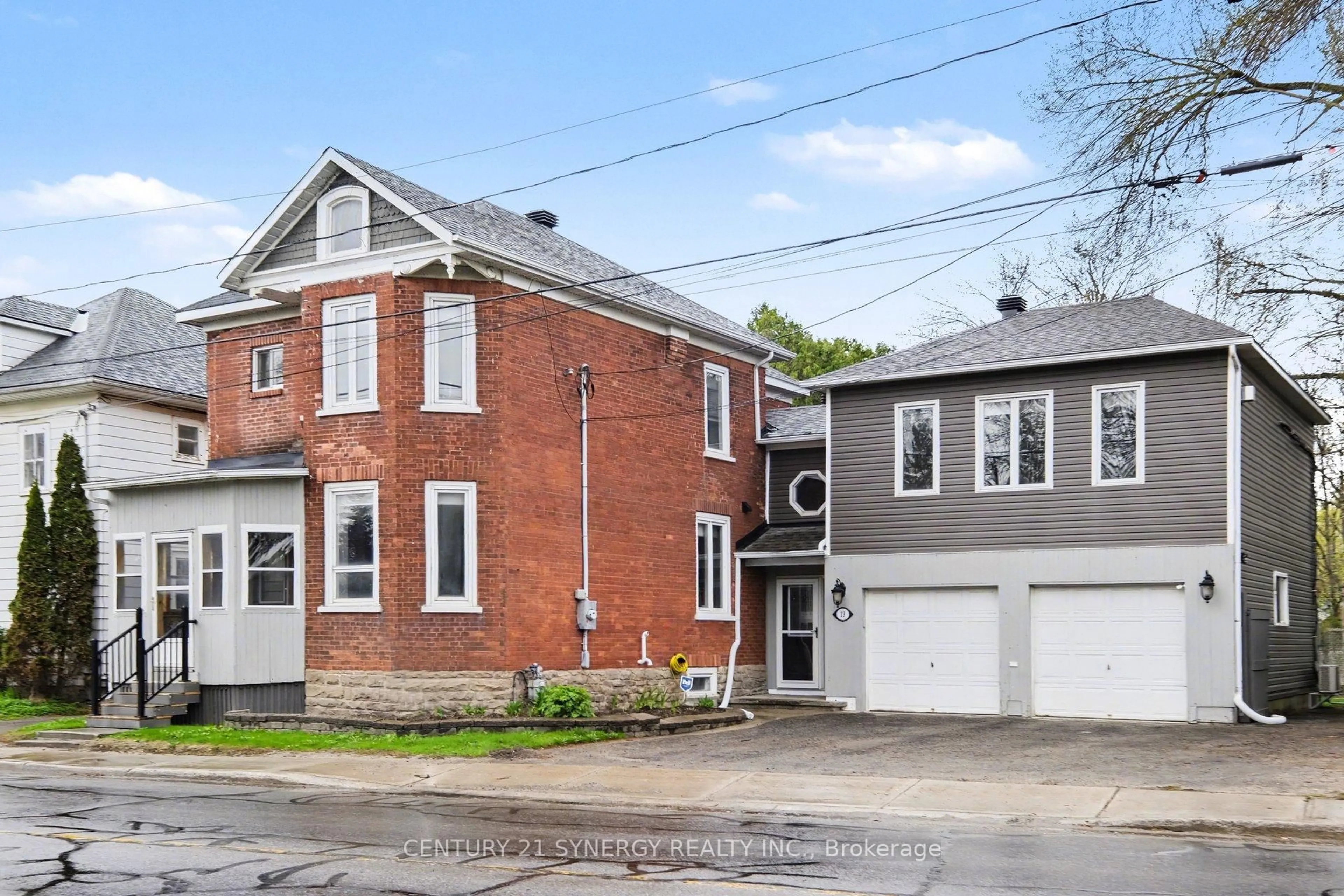 Home with brick exterior material, street for 13 Lombard St, Smiths Falls Ontario K7A 4E8
