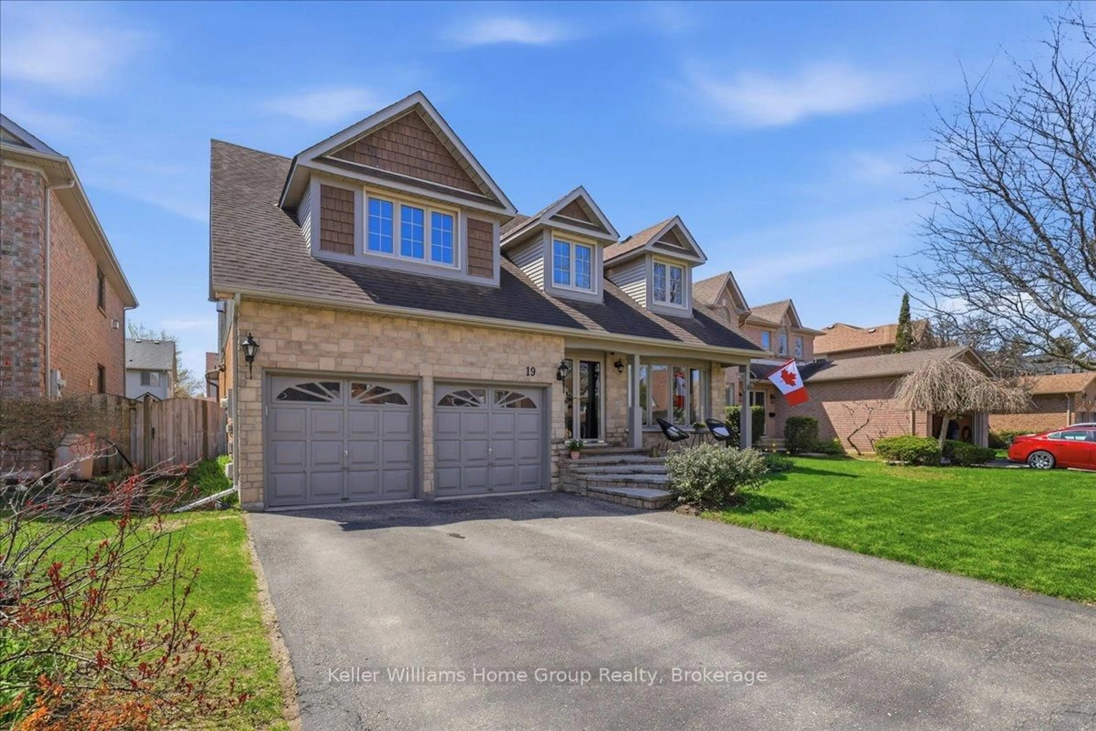 Home with brick exterior material, street for 19 Forestview Dr, Cambridge Ontario N1T 1V1
