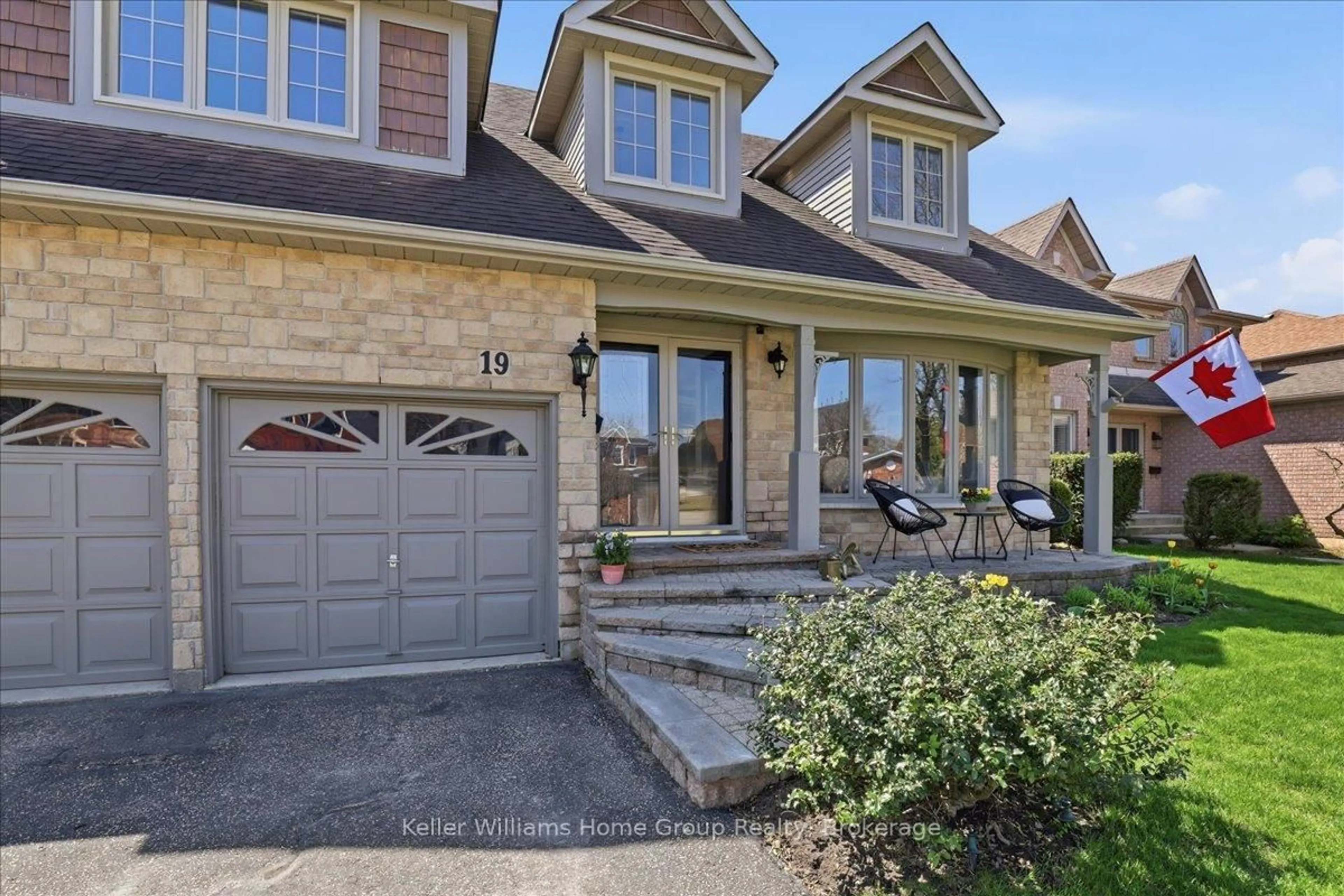 Home with brick exterior material, street for 19 Forestview Dr, Cambridge Ontario N1T 1V1