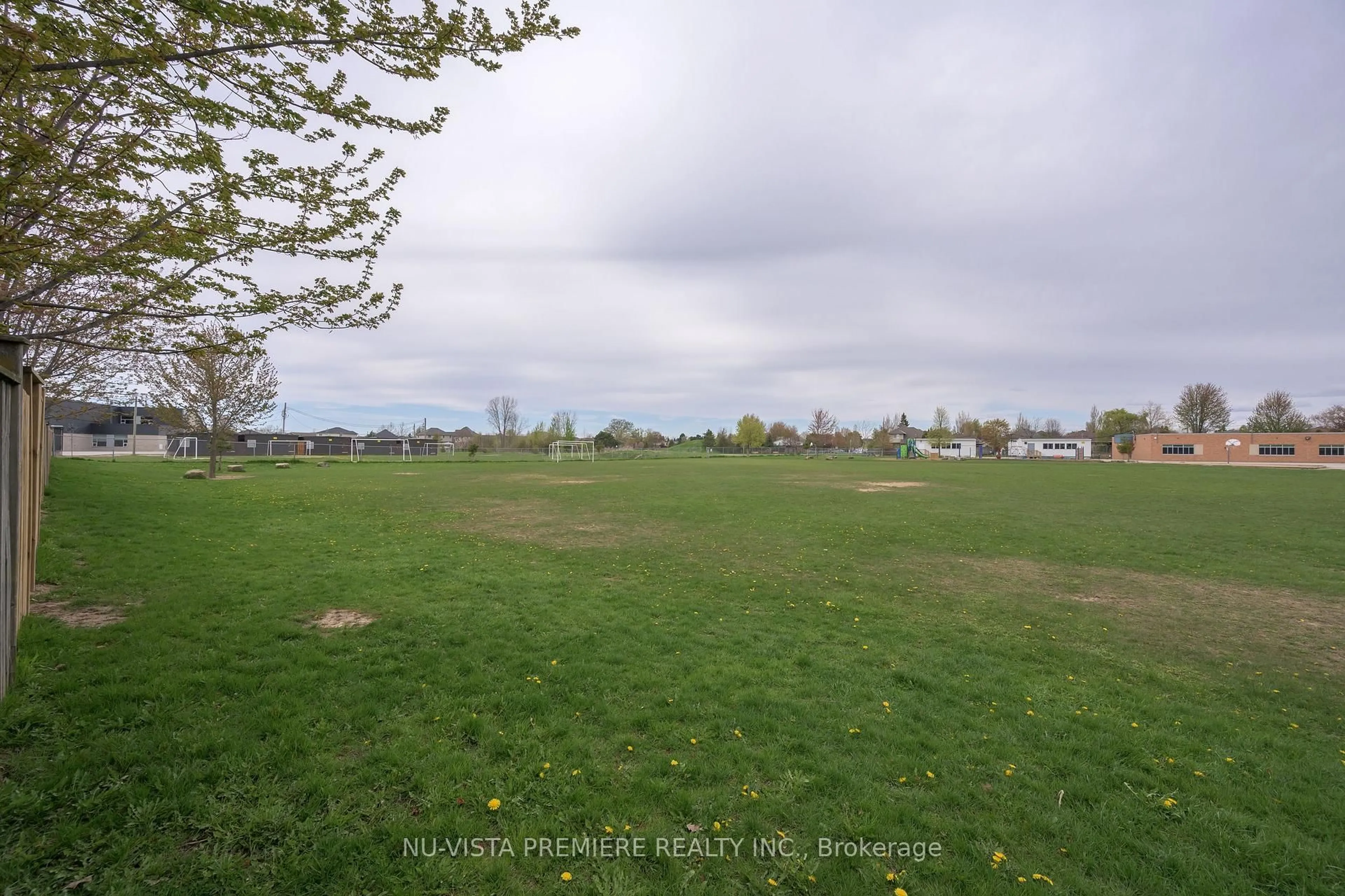 Blurry image for 1554 Chelton Pl, London South Ontario N6M 1M2